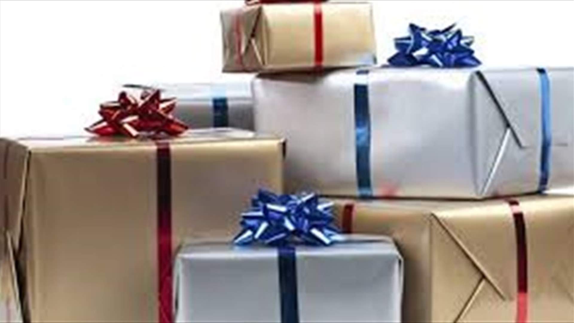 طفل يتصل بالشرطة ...والسبب هدايا عيد الميلاد