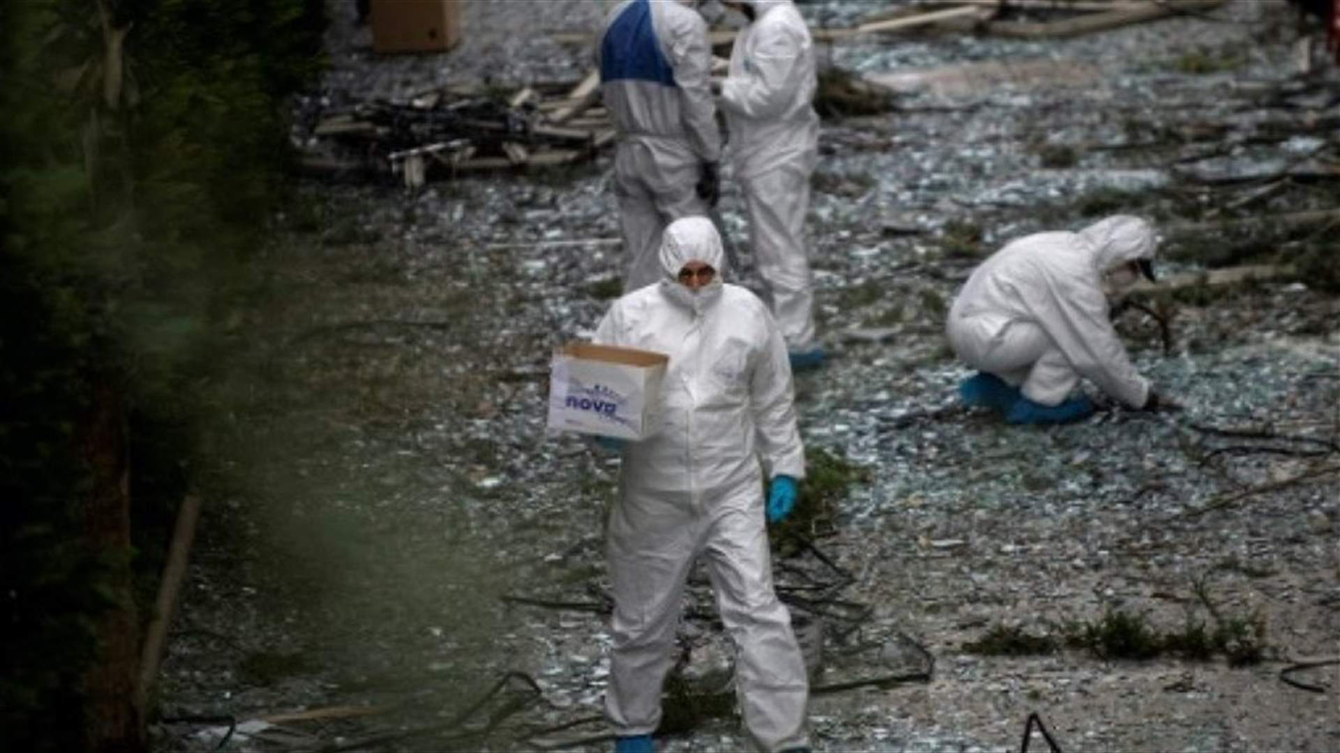 Explosive device close to church wounds two in central Athens
