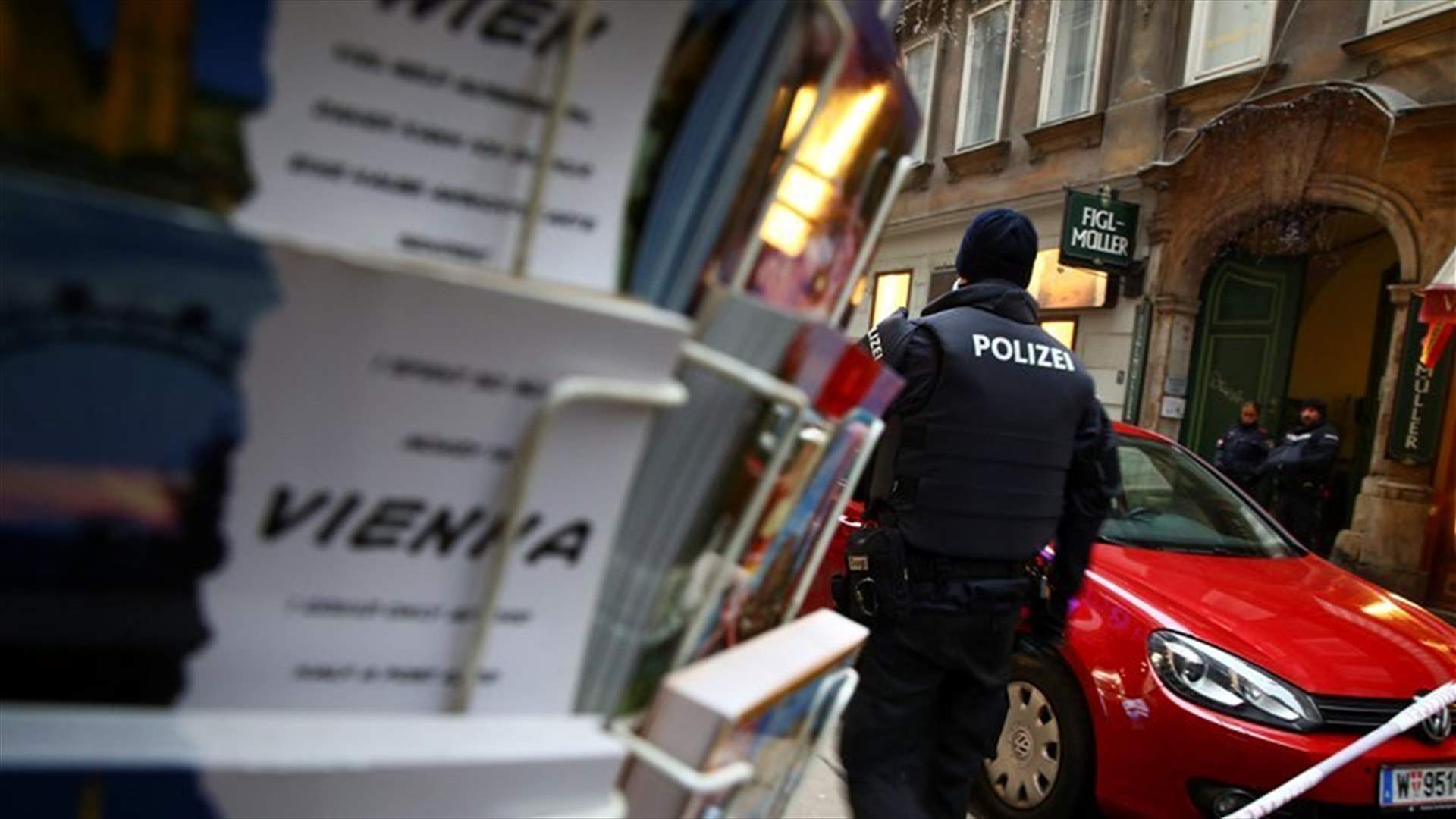 Vienna police gives all-clear after bomb threat at cathedral