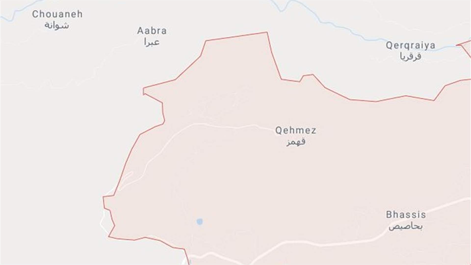 عناصر الدفاع المدني أنقذت عائلة إنزلقت سيارتها في قهمز