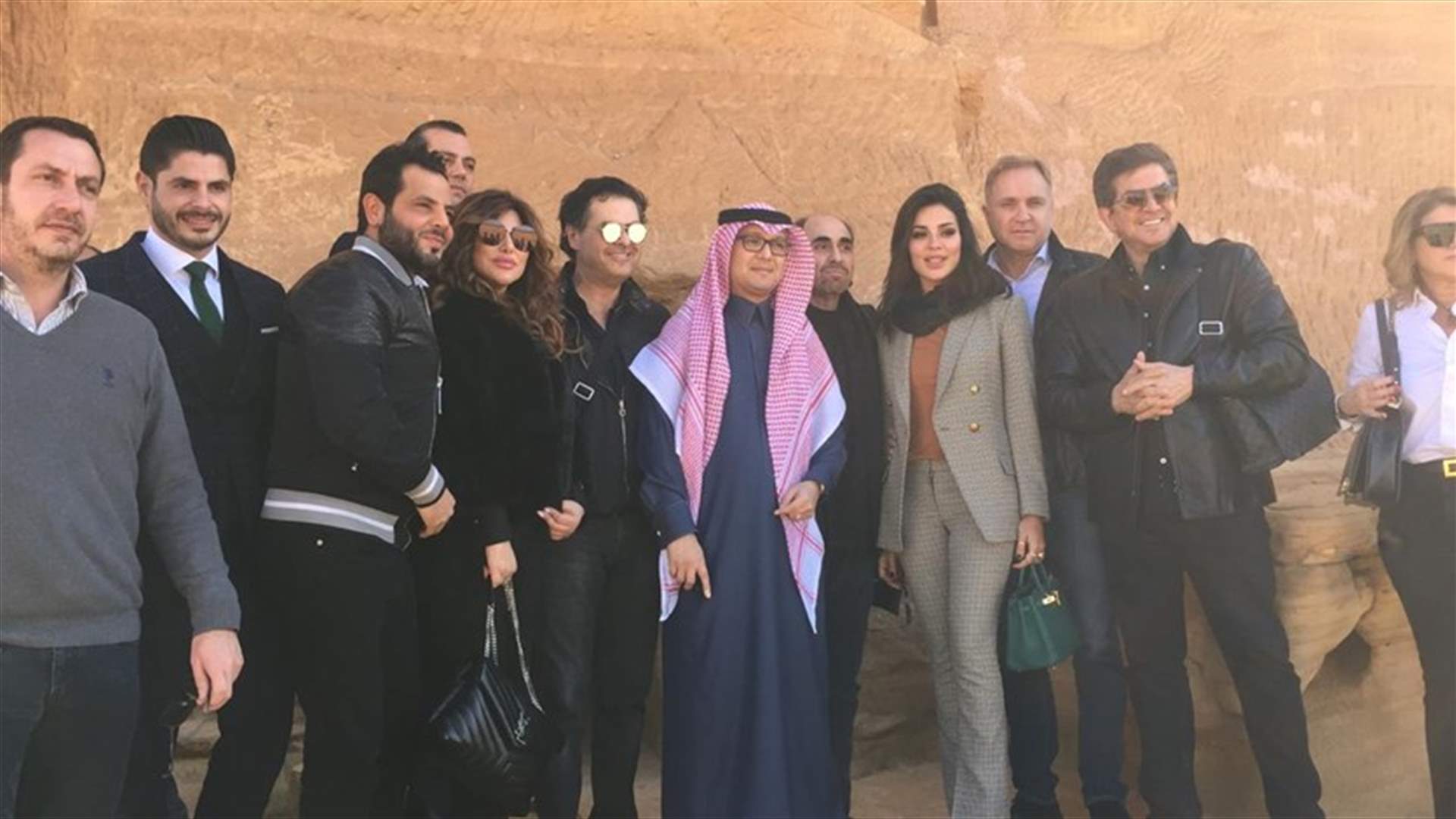مهرجان "شتاء طنطورة" يجمع نجوم لبنان في محافظة العلا السعودية (صور)