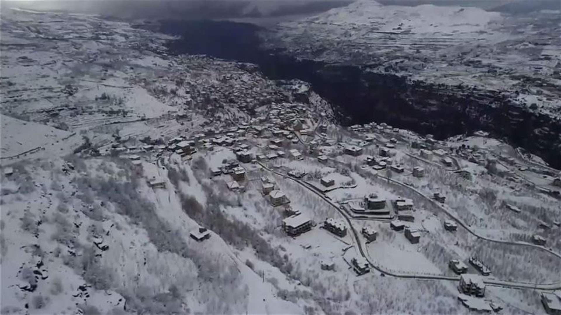 Snow covers Lebanon’s villages in a mesmerizing scenery- [VIDEO]
