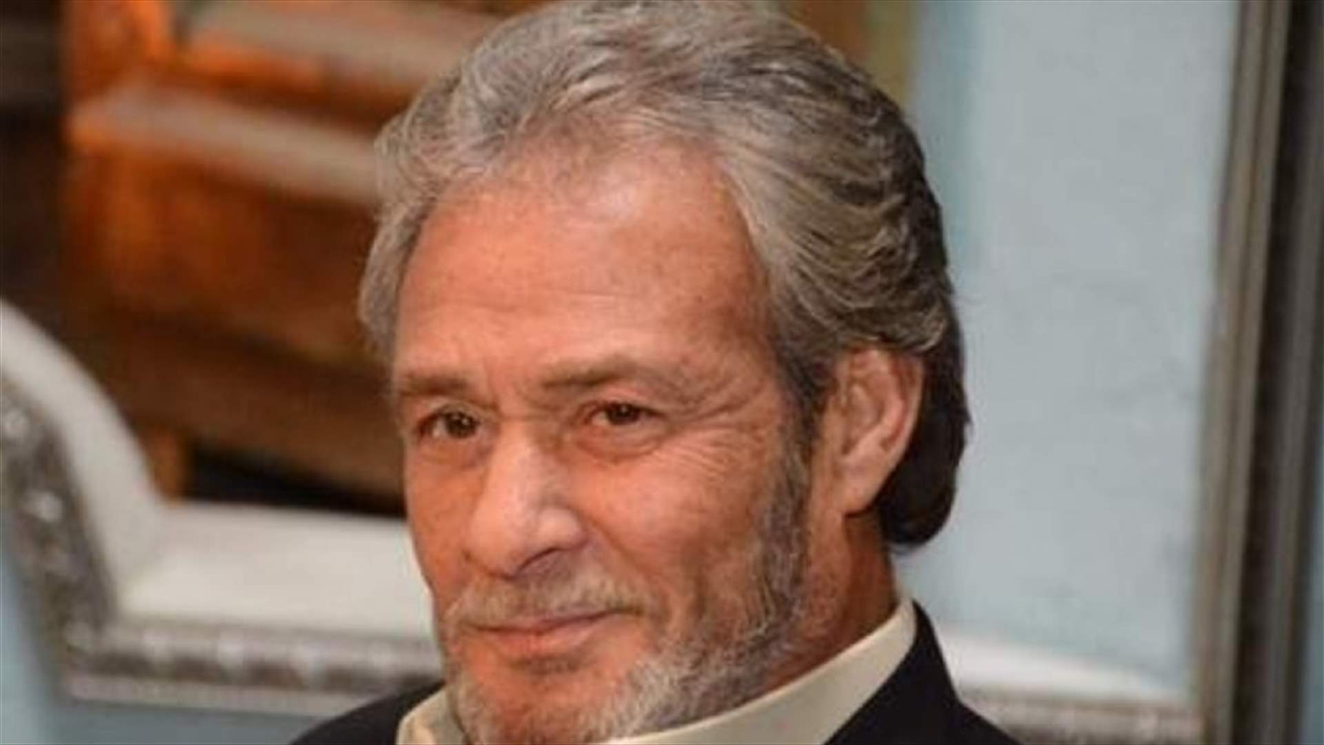 قلق بين محبّي فاروق الفيشاوي.. ما حالته الصحيّة بعد إصابته بسرطان العظام؟