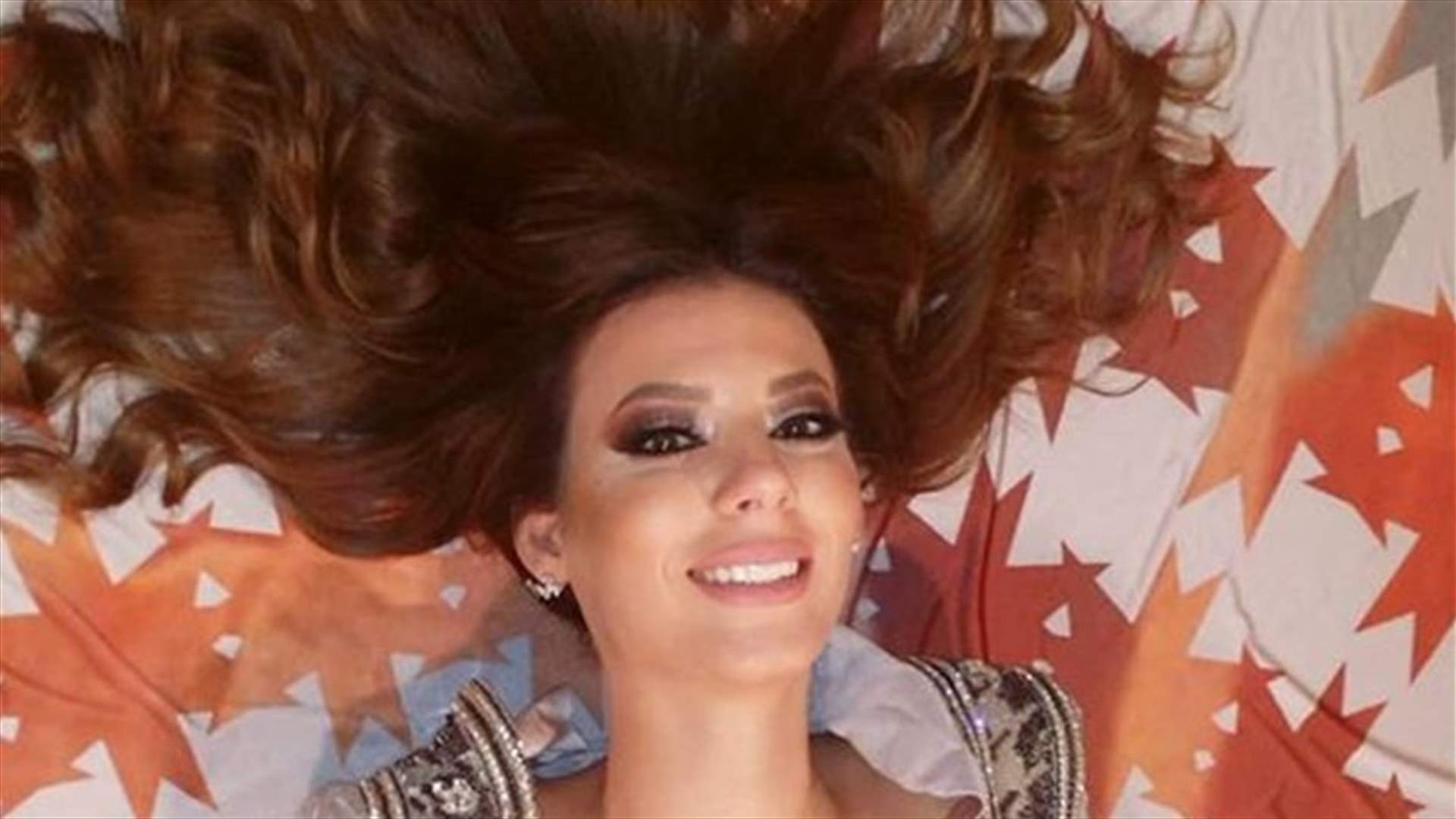 نجمة ستار أكاديمي بهاء الكافي تعايد جمهورها بعد غياب مع طفليها! (صور)