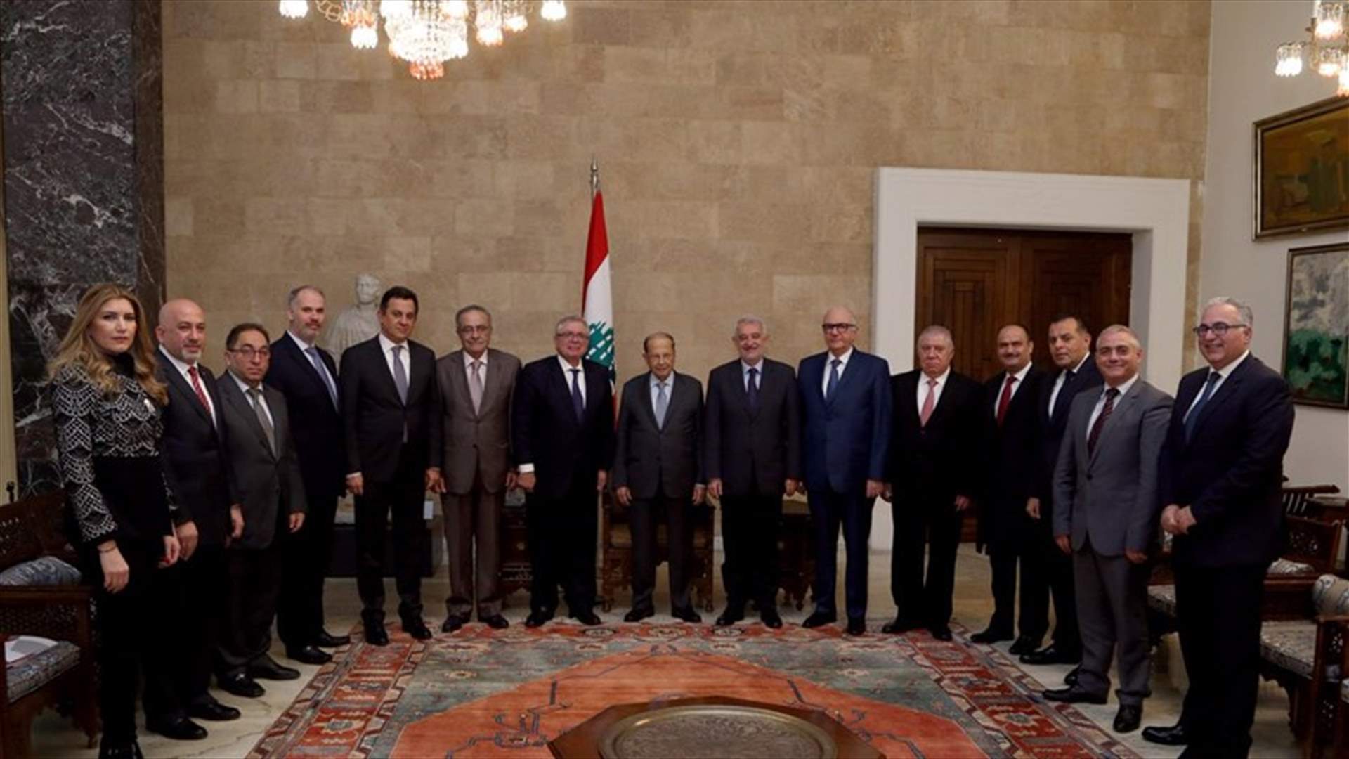 الرئيس عون يؤكد أن النهوض بالإقتصاد أولوية الحكومة الجديدة