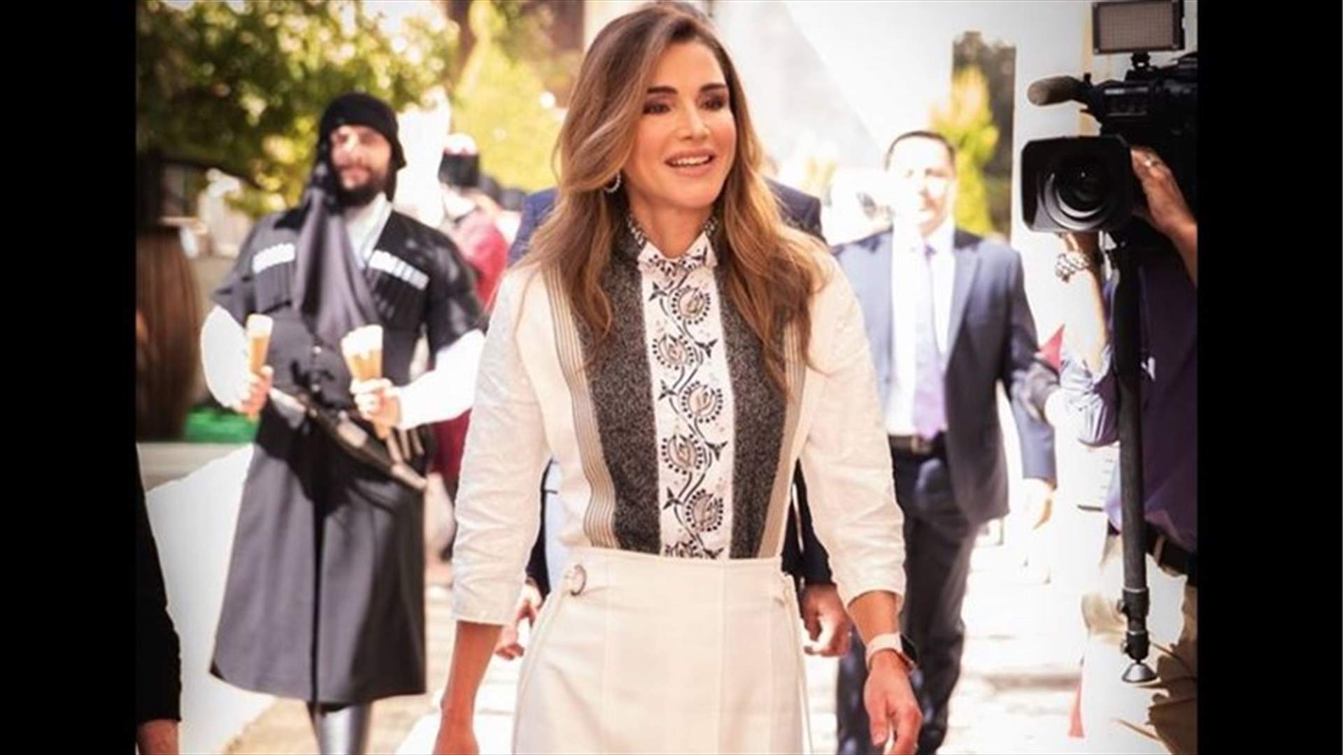 جدل كبير حول تكلفة ملابس الملكة رانيا... وبيان ملكي يوضح