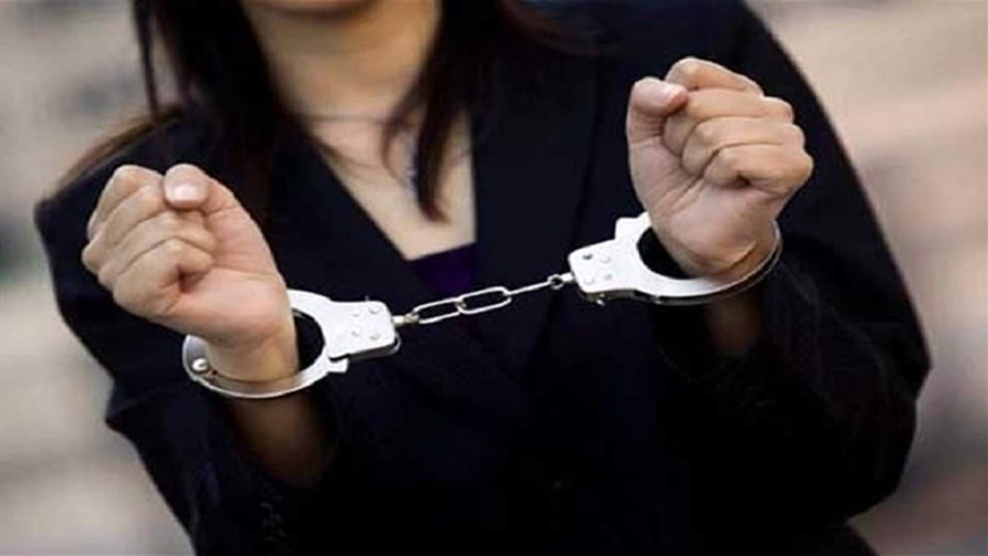 توقيف طالبة لجوء سعودية في مطار بانكوك