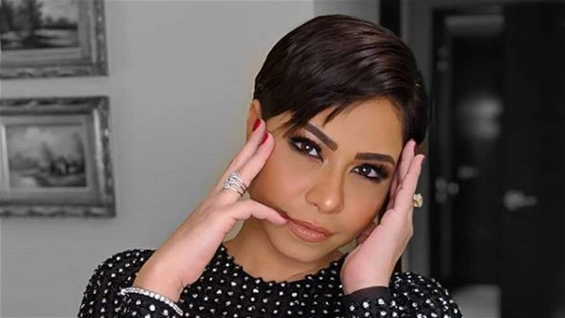 شيرين عبد الوهاب تحاول إثبات براءتها.. شاهدوا ما حصل بالفيديو!