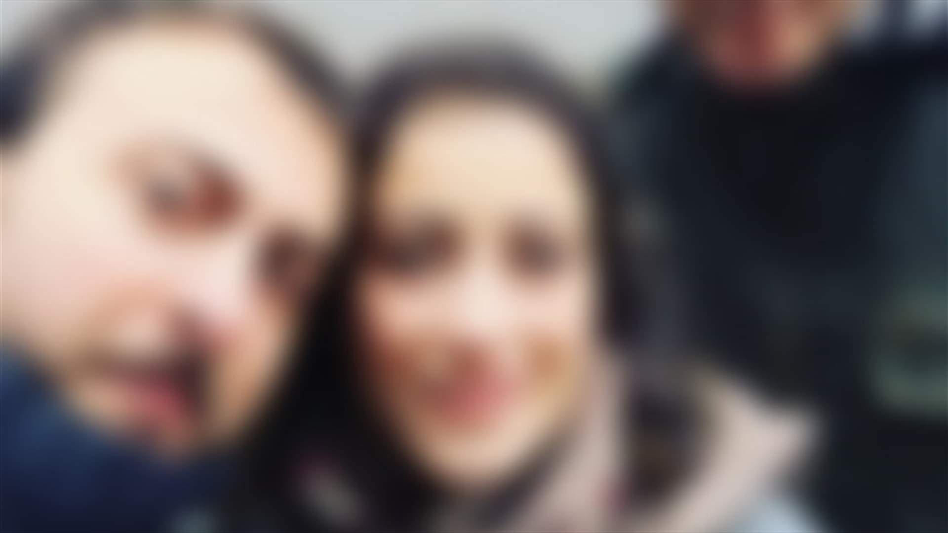 نجمة تركية شابة ستتزوج من حبيبها الممثل الذي يكبرها بـ 14 عاماً (صور)