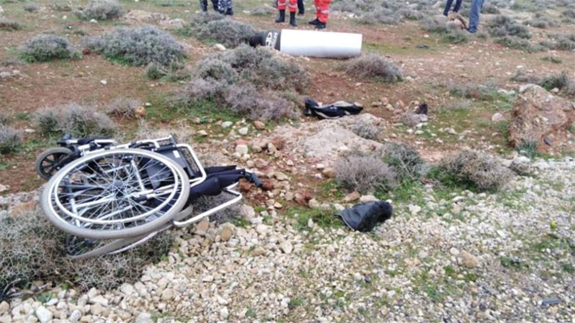 عثر عليه جثة في منطقة الشربين الهرمل... وكرسيه المتحرك الى جانبه (صورة)