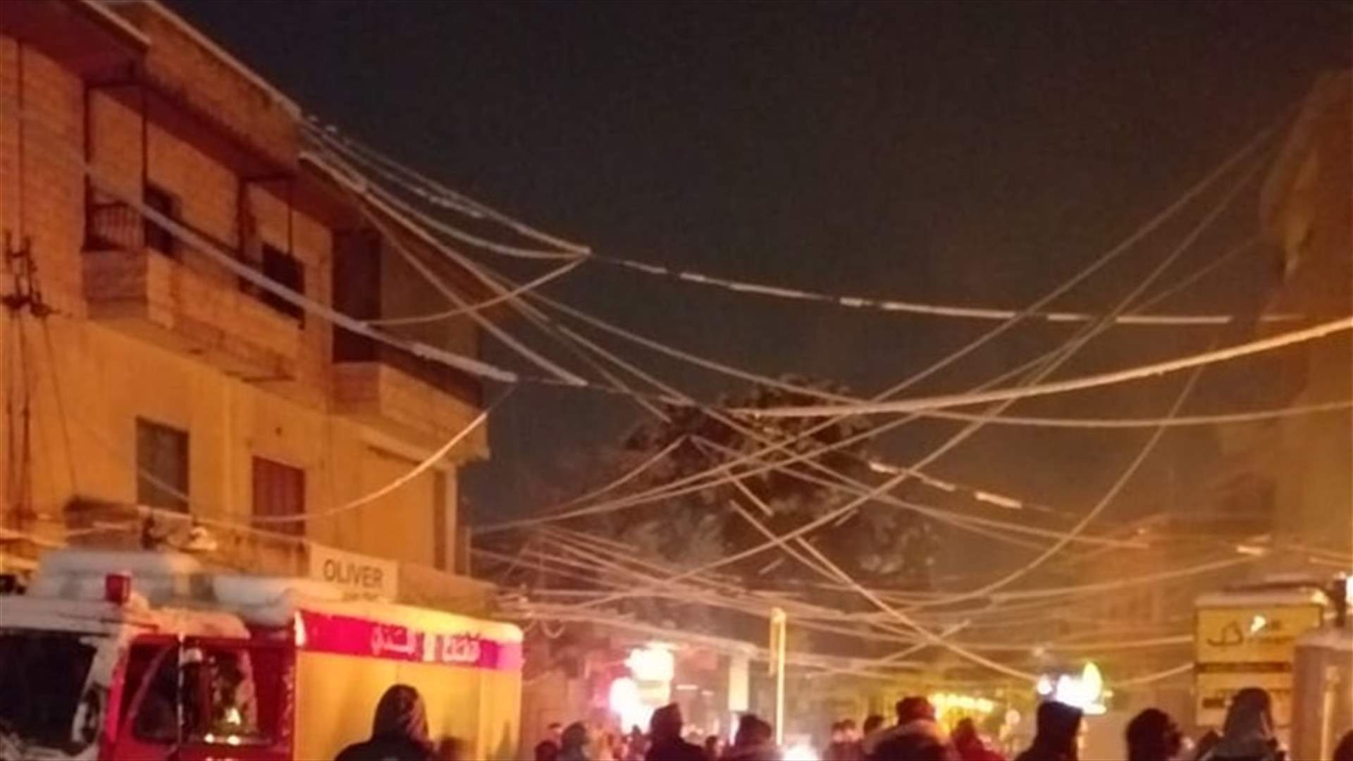 حريق في متجر لبيع الدخان في سوق بعلبك (صور)