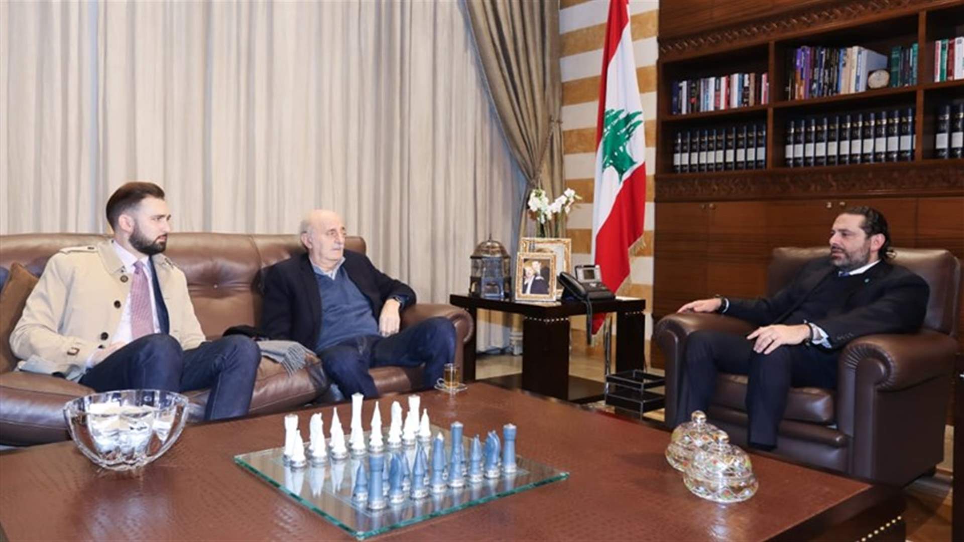 الحريري يلتقي جنبلاط في بيت الوسط