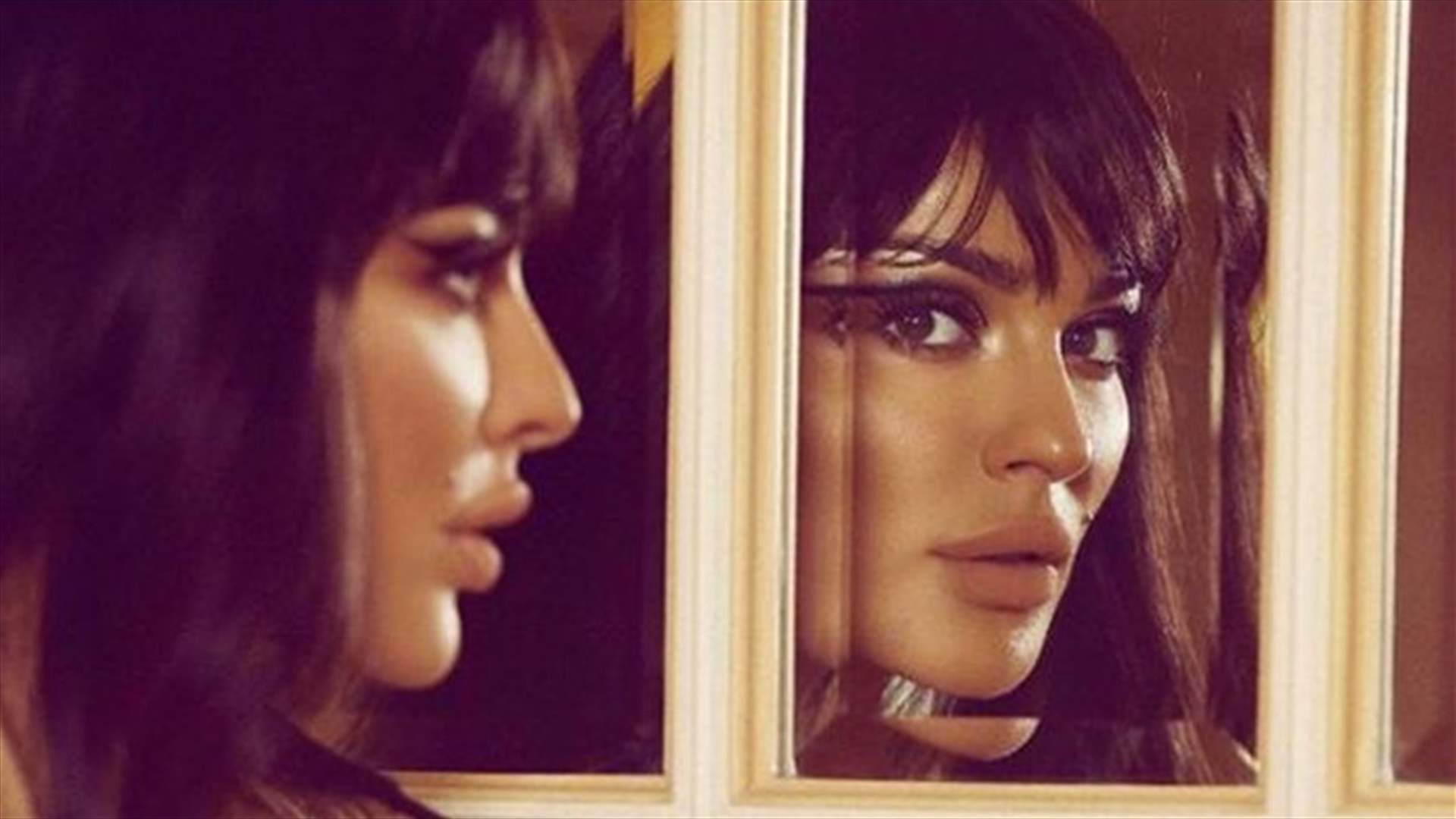 نادين نسيب نجيم تسترجع ذكريات ملكة جمال الكون... صور بالمايوه قبل 15 عاماً