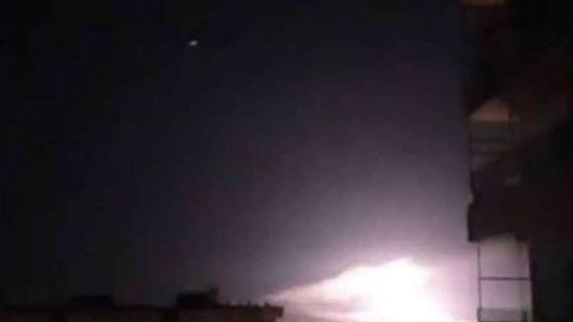 المرصد السوري: القصف الاسرائيلي قرب دمشق وجنوبها أسفر عن 11 قتيلا