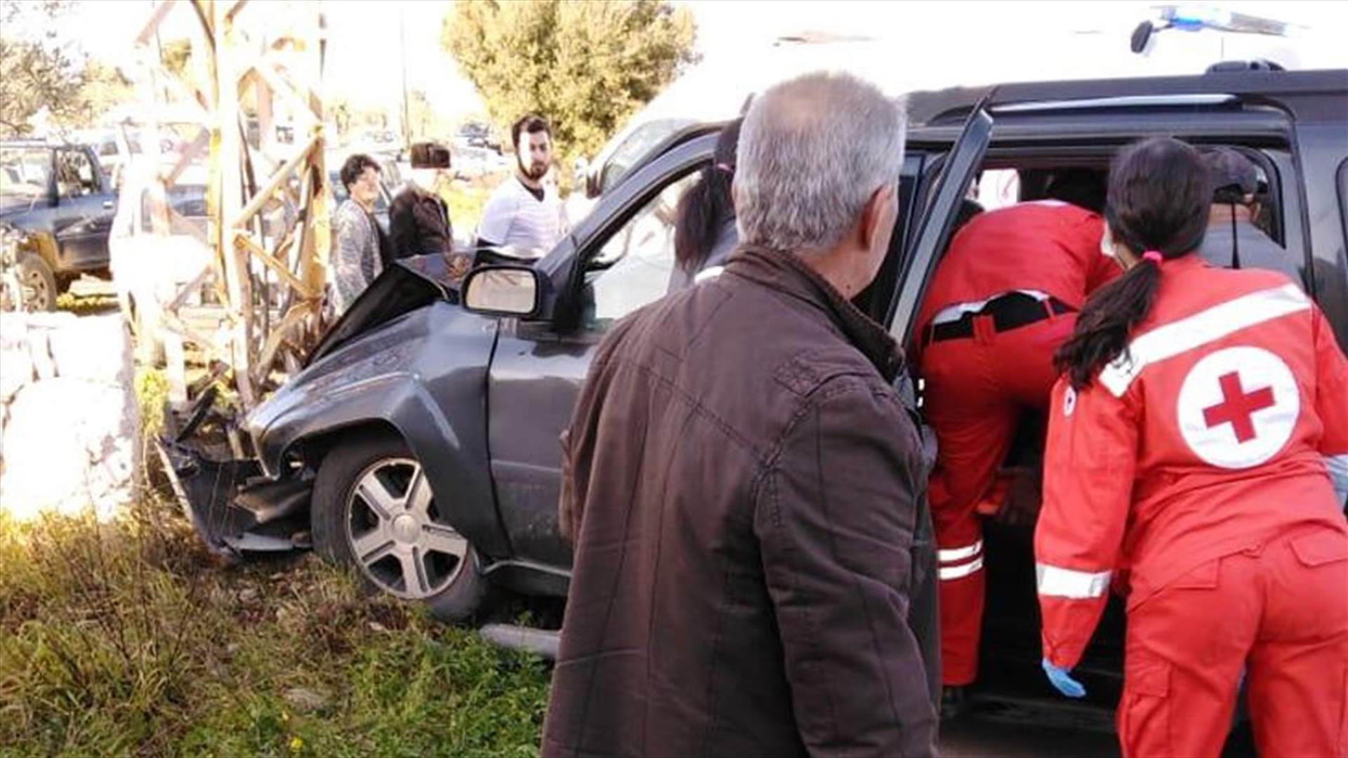 7 جرحى في اصطدام سيارة بعمود انارة في عبرين