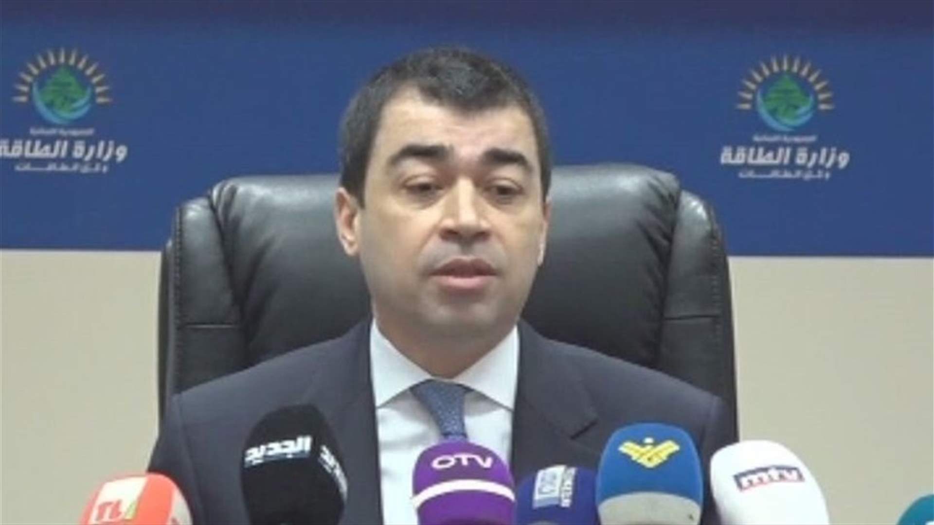 Abi Khalil signs contract with ‘Rosneft’ to develop oil storage facilities in Tripoli