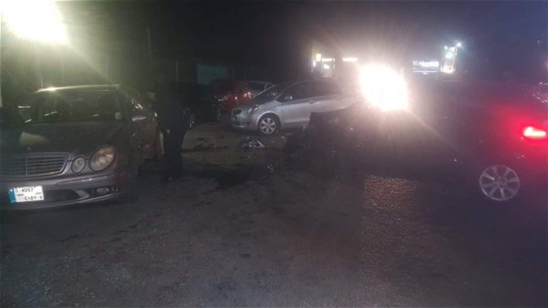 3 جرحى بحادث سير على الطريق البحرية في الدورة