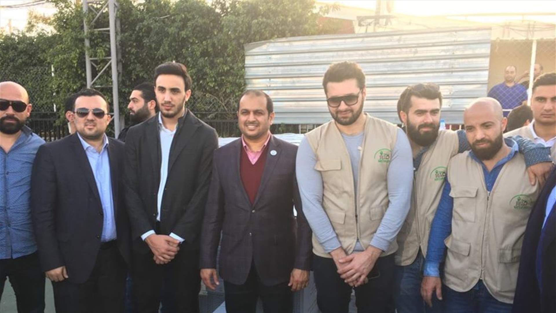 الشامسي خلال توزيع مساعدات في صور: دعمنا للبنان مستمر ولن يتوقف