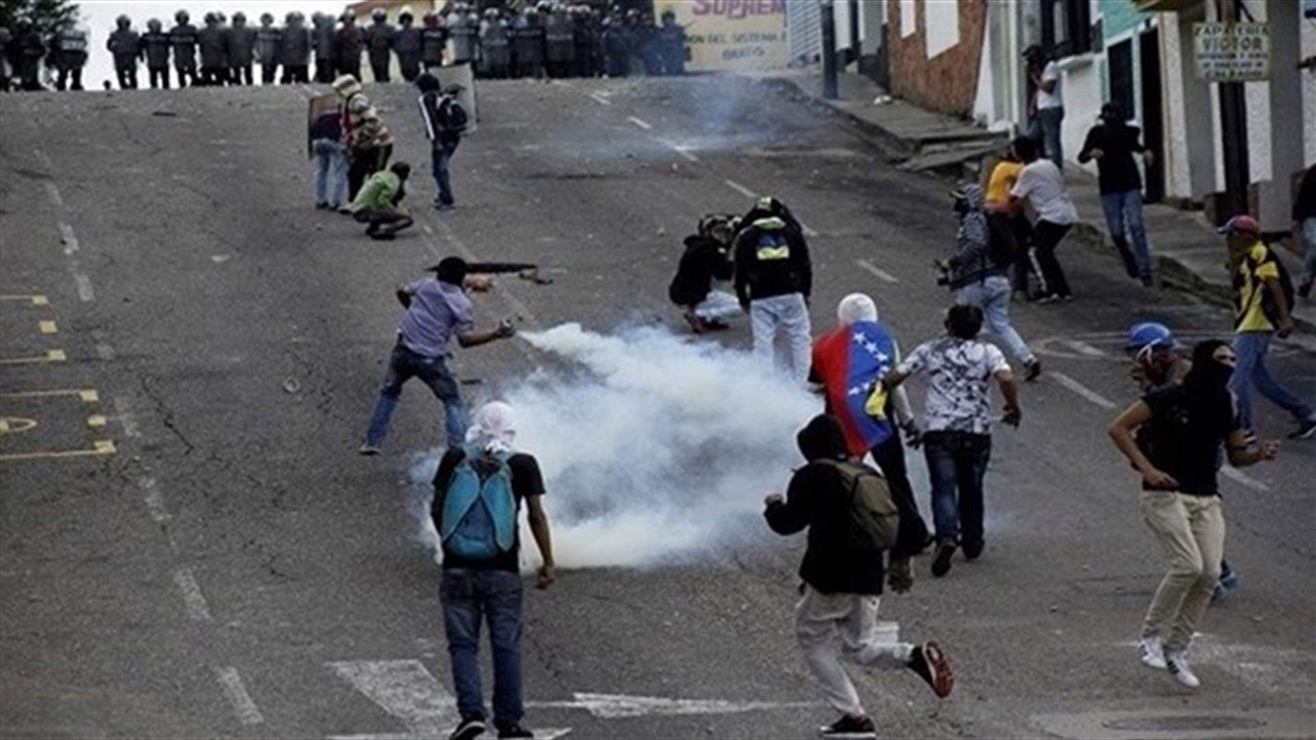 انشقاق الملحق الدفاعي الفنزويلي بواشنطن عن حكومة مادورو