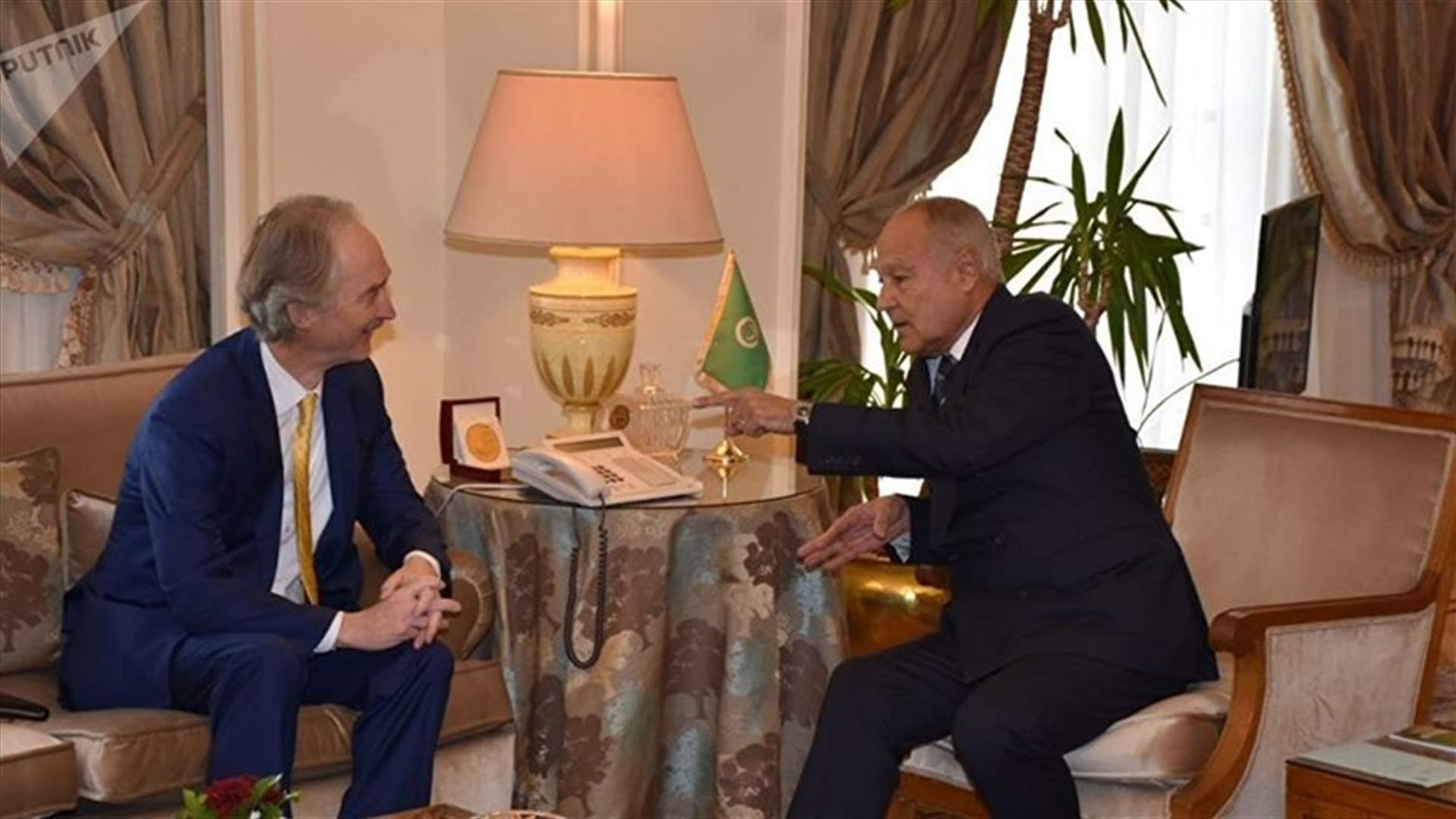 أبو الغيط يؤكد لمبعوث الأمم المتحدة لسوريا اهمية الحفاظ على وحدتها
