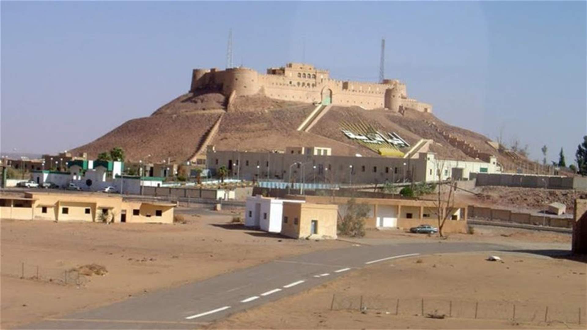 وفد من الحكومة الليبية الموقتة يزور سبها الجنوبية