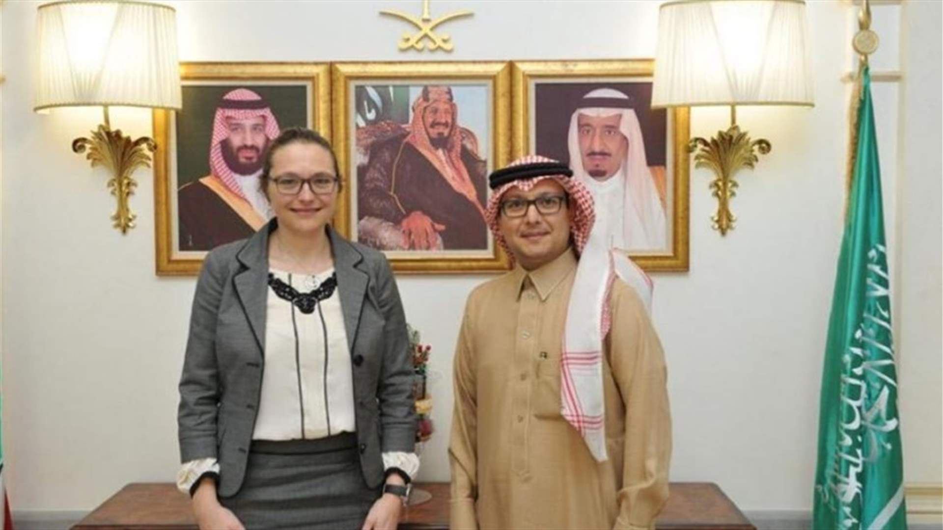 بخاري عرض للاوضاع مع سفيرة الدانمارك