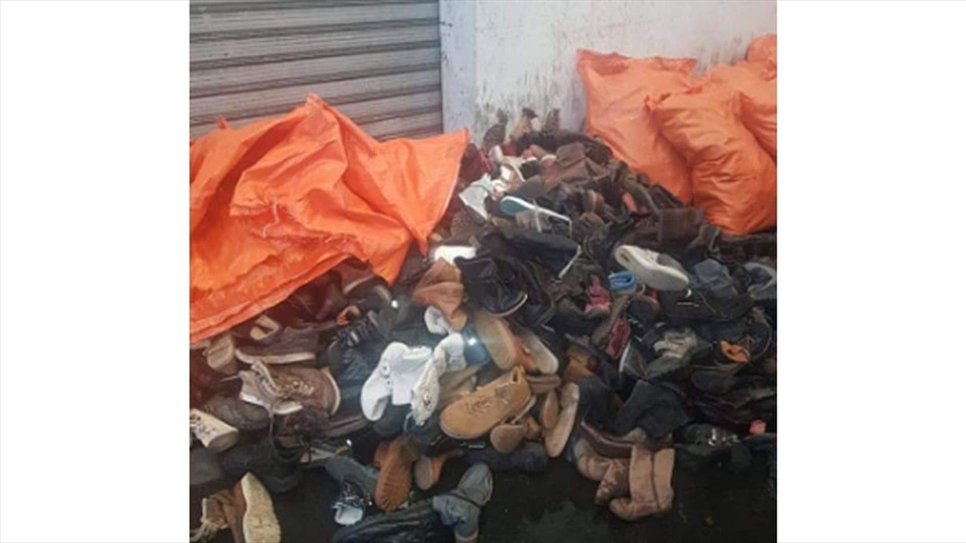 بعد ضبط شاحنتين تحتويان على اطنان من الألبسة المهربة في مرفأ بيروت... هذا ما تبيّن