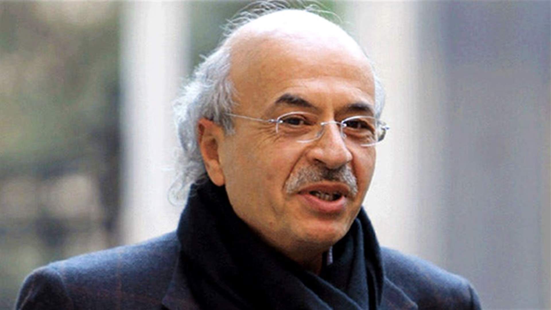 السيرة الذاتية لوزير التربية أكرم حسين شهيّب