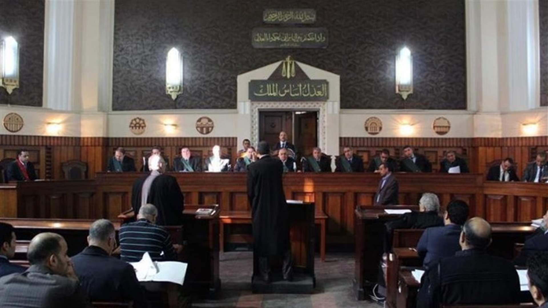 محكمة عسكرية مصرية تحيل أوراق متهمين للمفتي في محاولة اغتيال السيسي