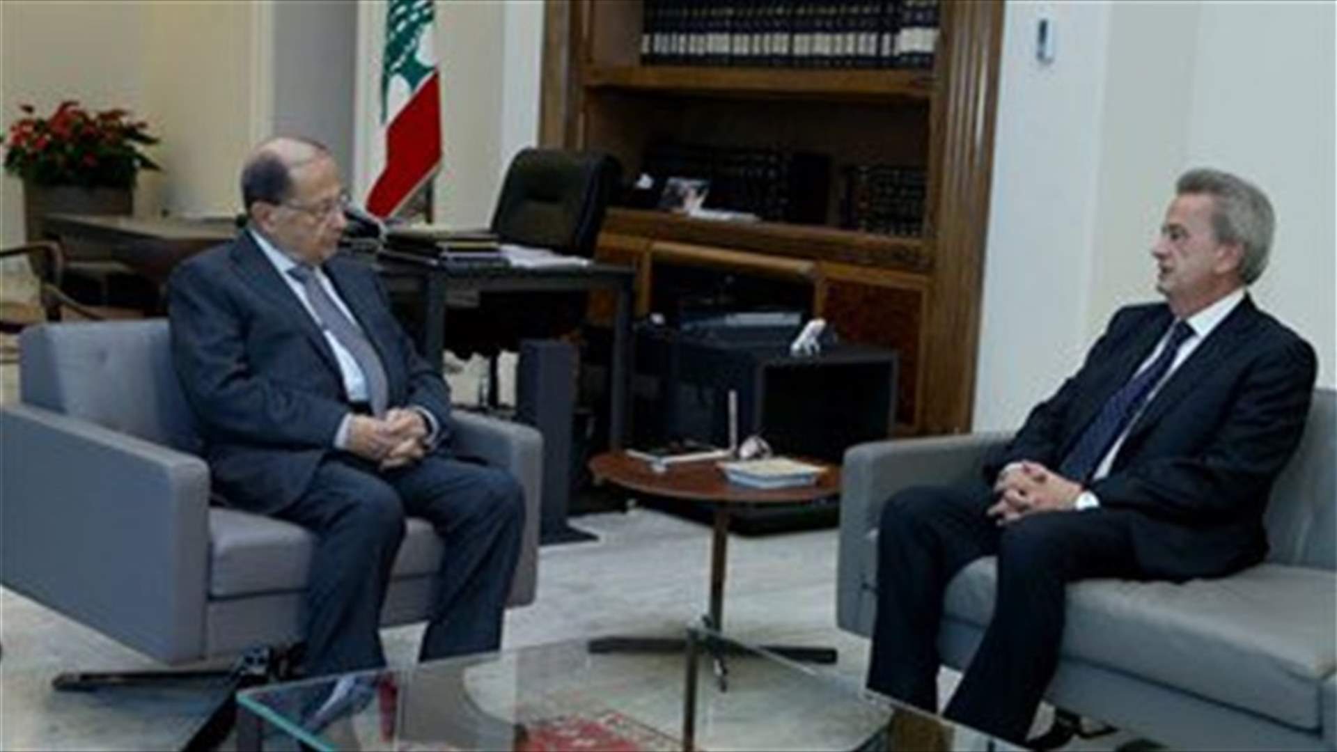 Lebanese c. bank governor: dollar offered in market since government formed