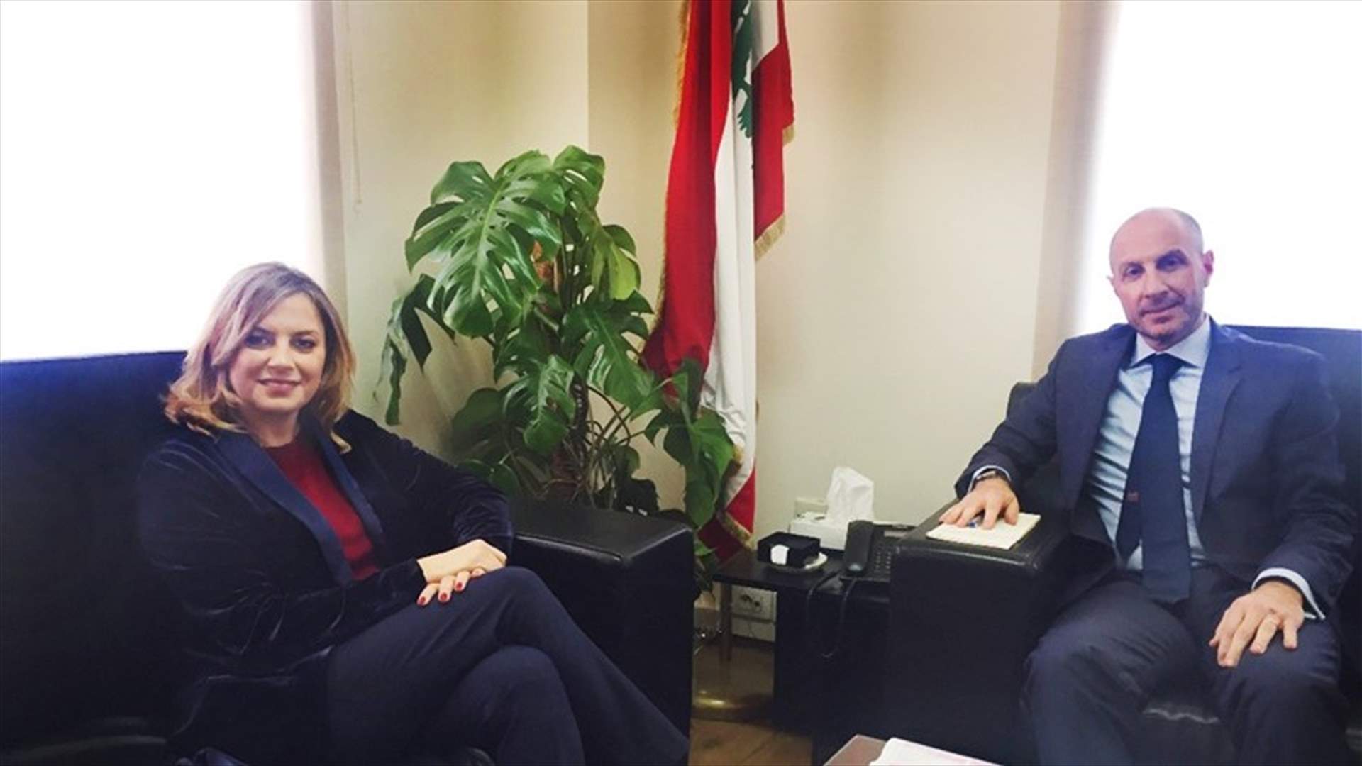 الاقتراح المتعلق بإعفاء البلديات من الديون المتعلقة بإدارة النفايات الصلبة يحضر في لقاءات وزير البيئة