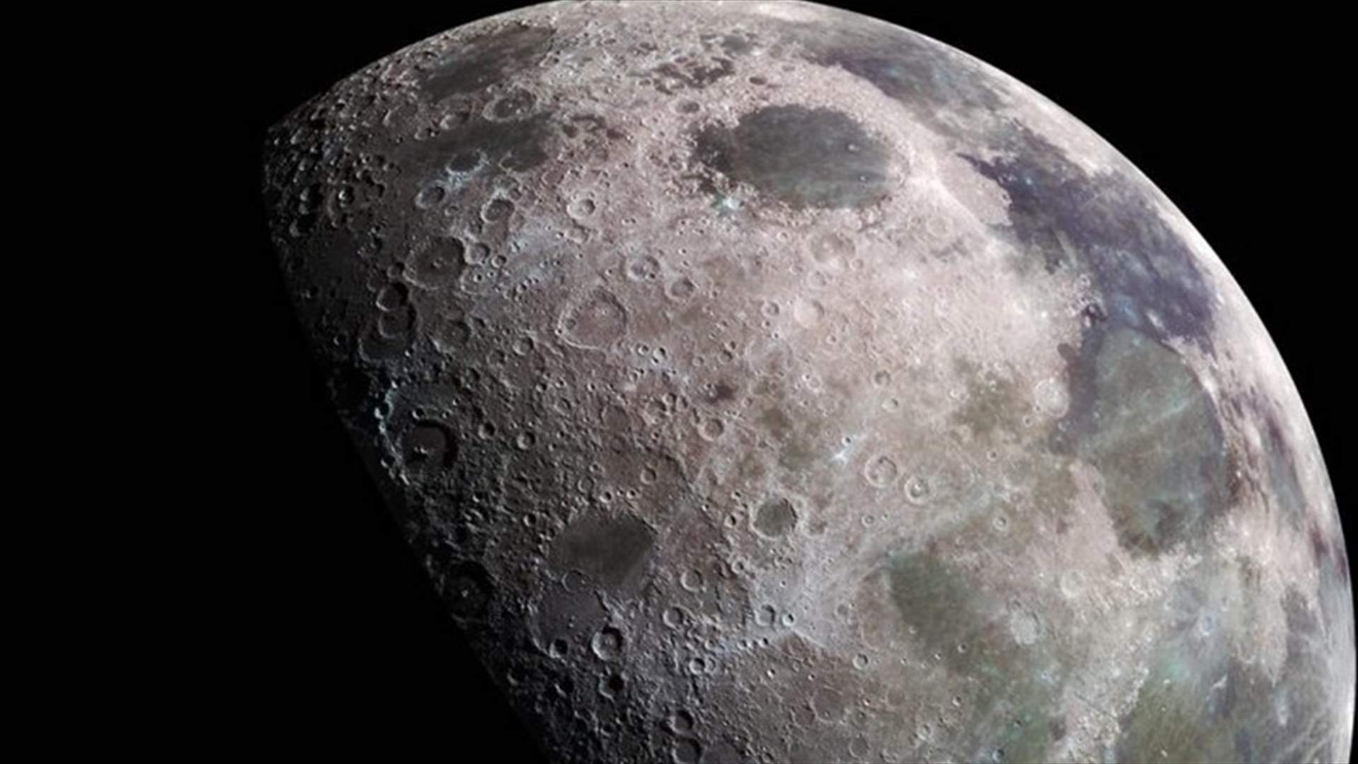 الأرض من خلف القمر... صورة توثق اللحظة من الفضاء