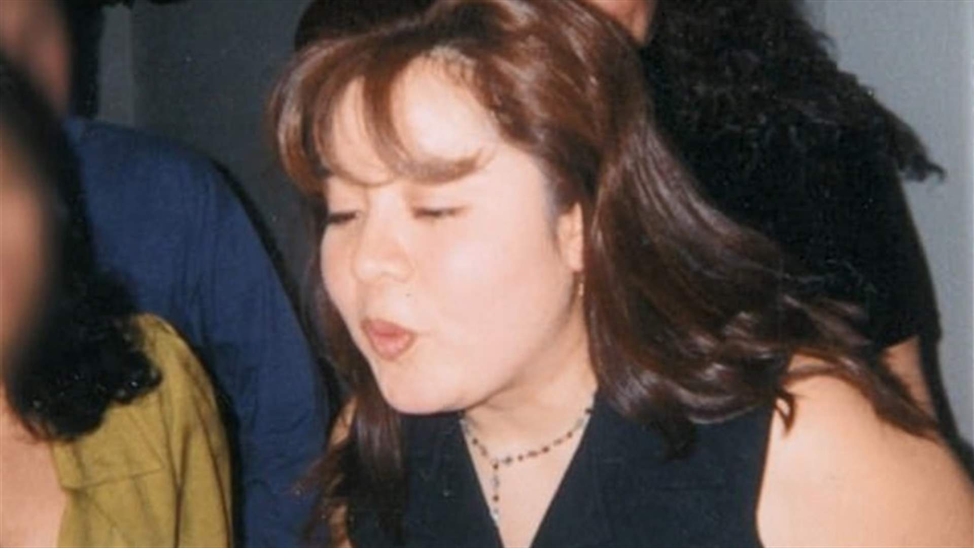 أرادت شفط الدهون من جسمها... فقرّر الطبيب تجميل أنفها من دون علمها (فيديو)