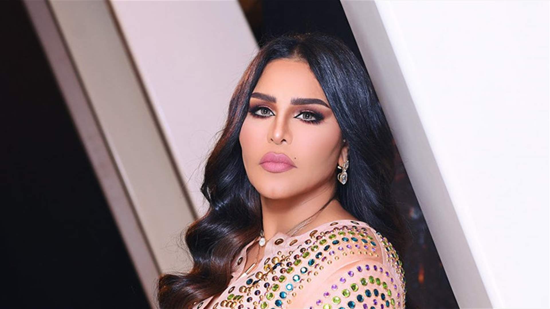 أحلام الشامسي تتعرض لموقف محرج للغاية... ماذا حصل معها في قطر؟