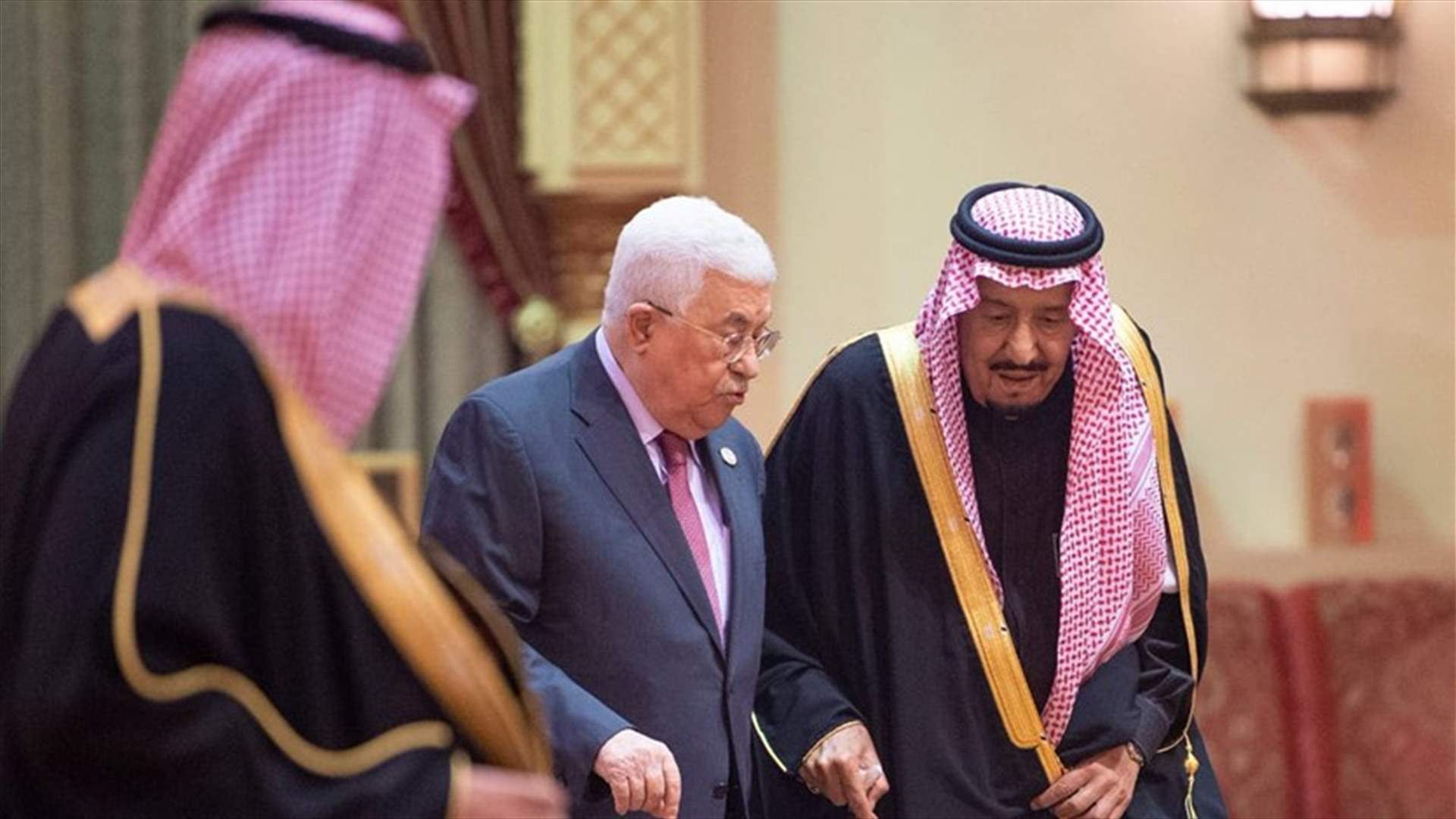 الملك سلمان استقبل الرئيس الفلسطيني (صور)