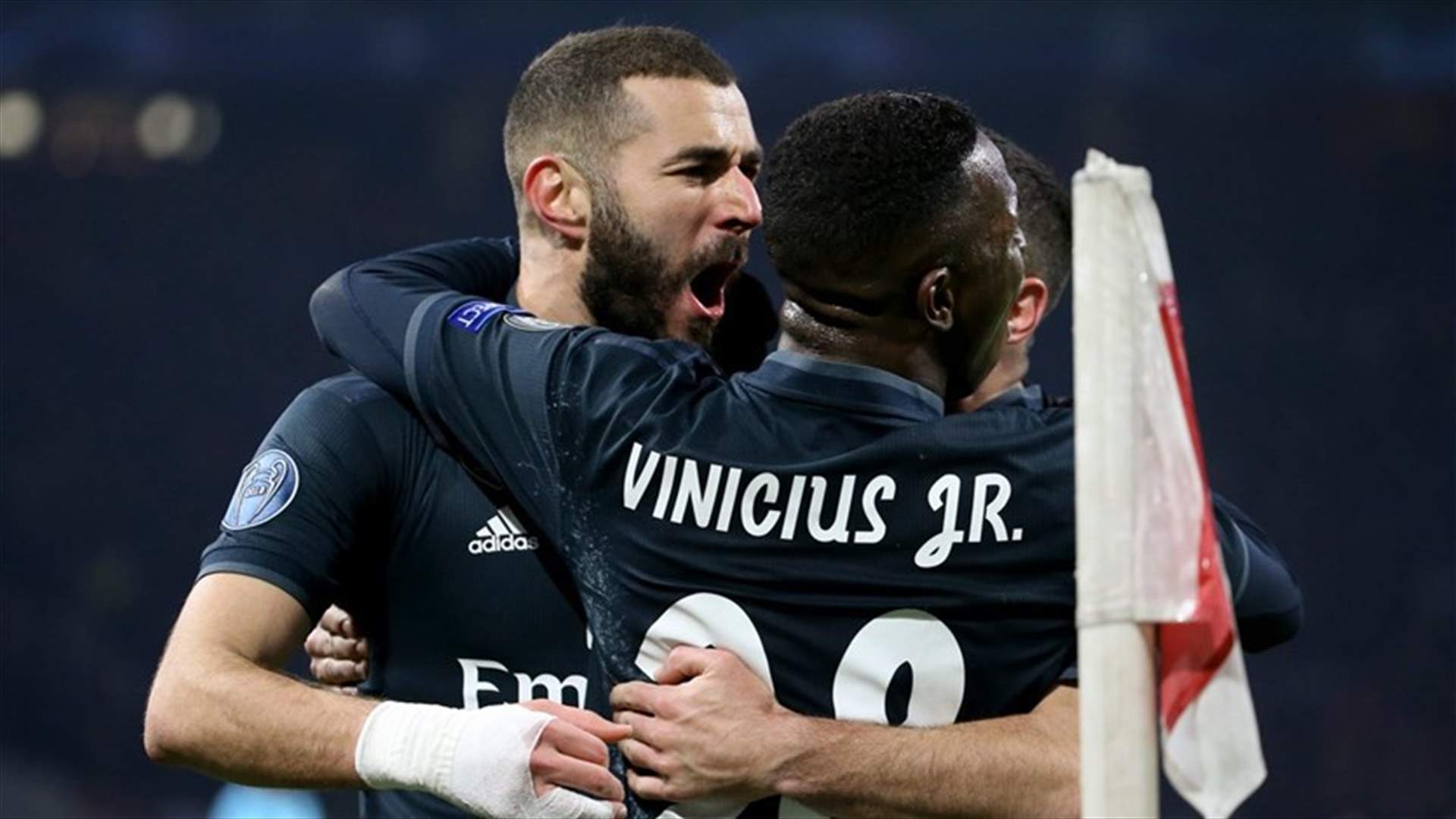 أسينسيو يمنح ريال فوزا متأخرا على أياكس وفوز توتنهام 3-0 على دورتموند