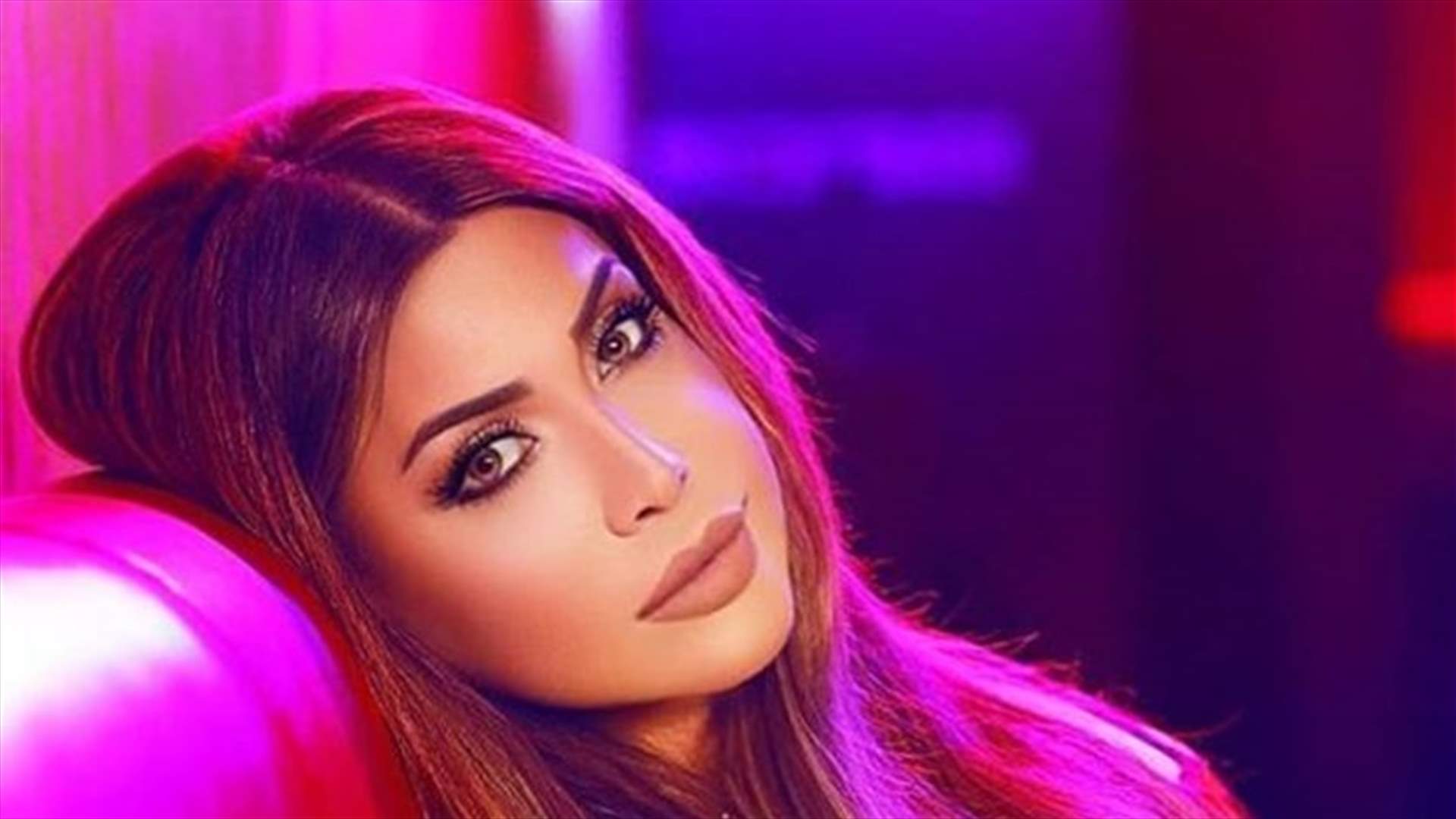 نوال الزغبي تتحدّث عن إنفصالها وإيلي ديب يكشف عمرها.. هل إشتعل فتيل الخلاف بينهما مجدداً؟