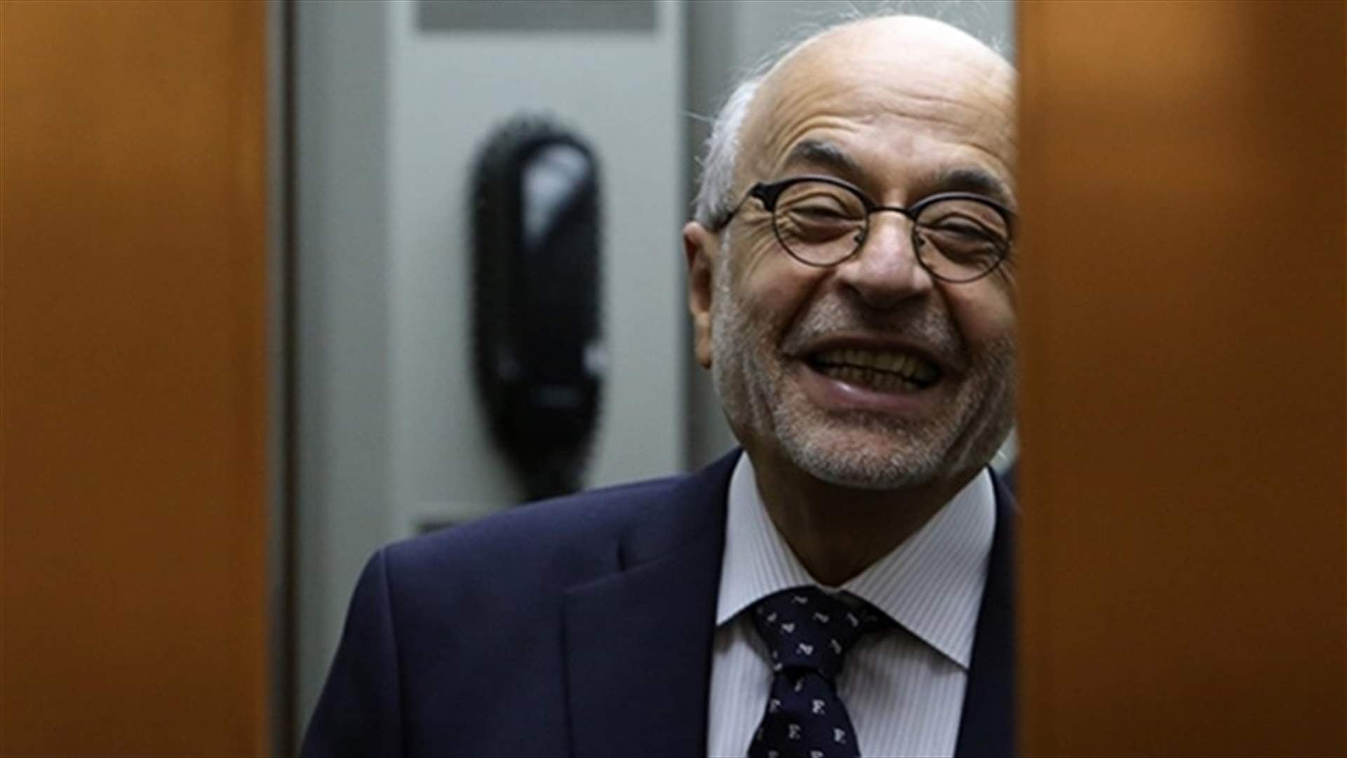 شهيب يوضح لـ"الاخبار" أن تعميمه يخصّ الموظفين في إدارته فقط