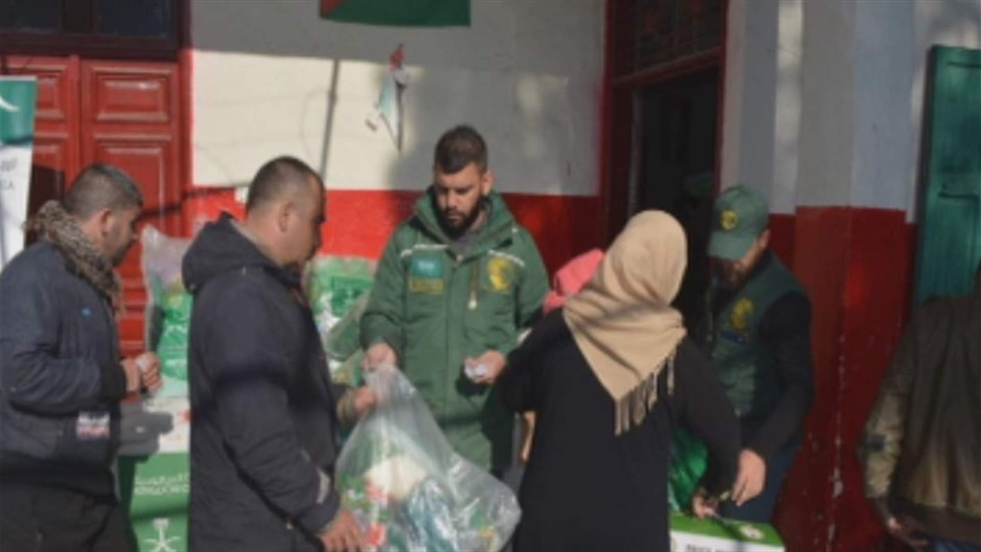 مساعدات سعودية للنازحين في البقاع