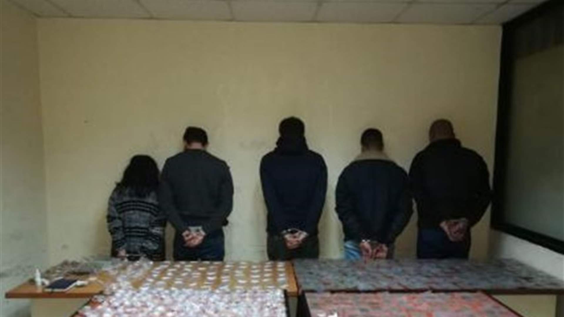 عملية نوعية لـ"المعلومات" في نهر الموت... توقيف عصابة تجارة وترويج مخدرات