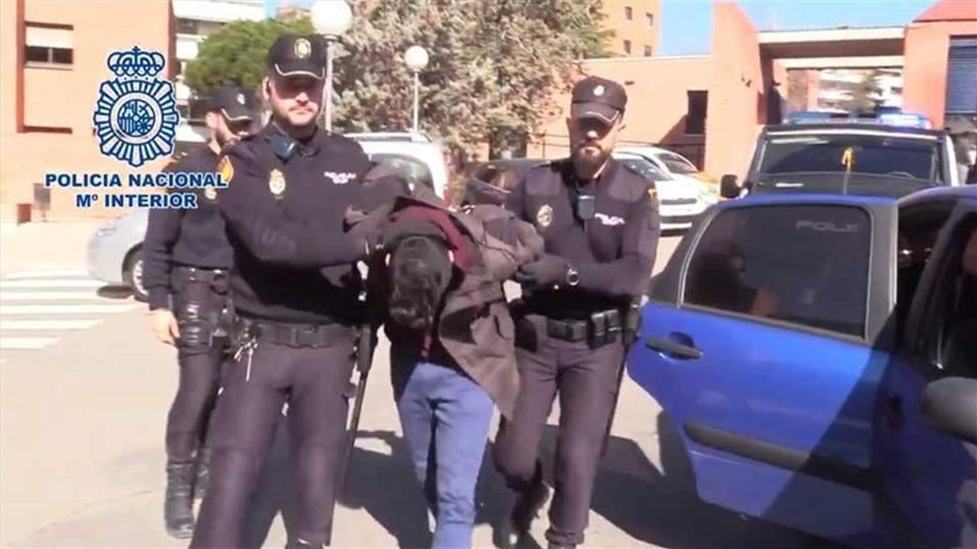 جريمة مروّعة في اسبانيا... "آكل لحوم البشر" قطع والدته وأطعمها لكلب