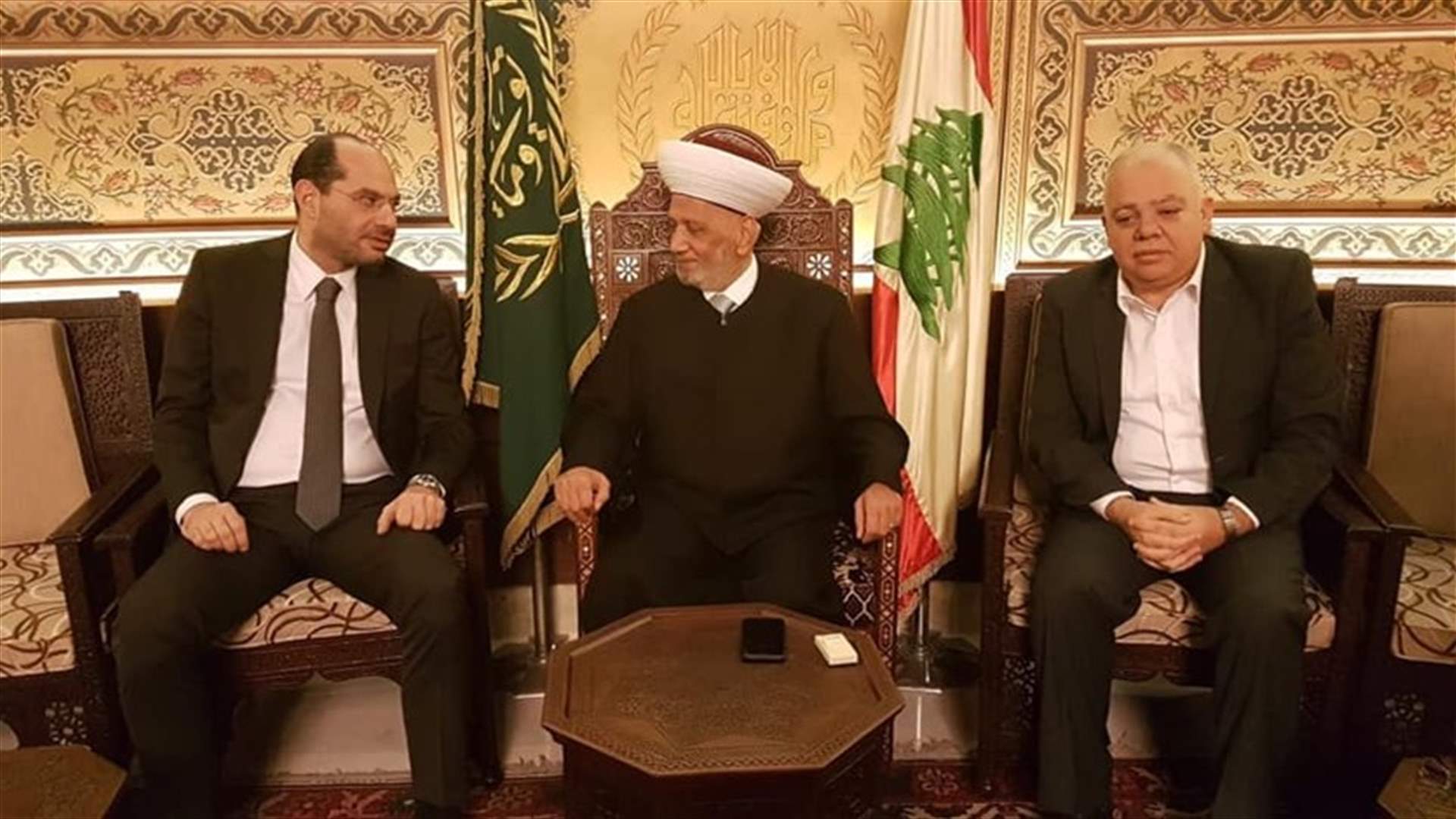 حسن مراد من دار الفتوى: لتعزيز الوحدة الوطنية