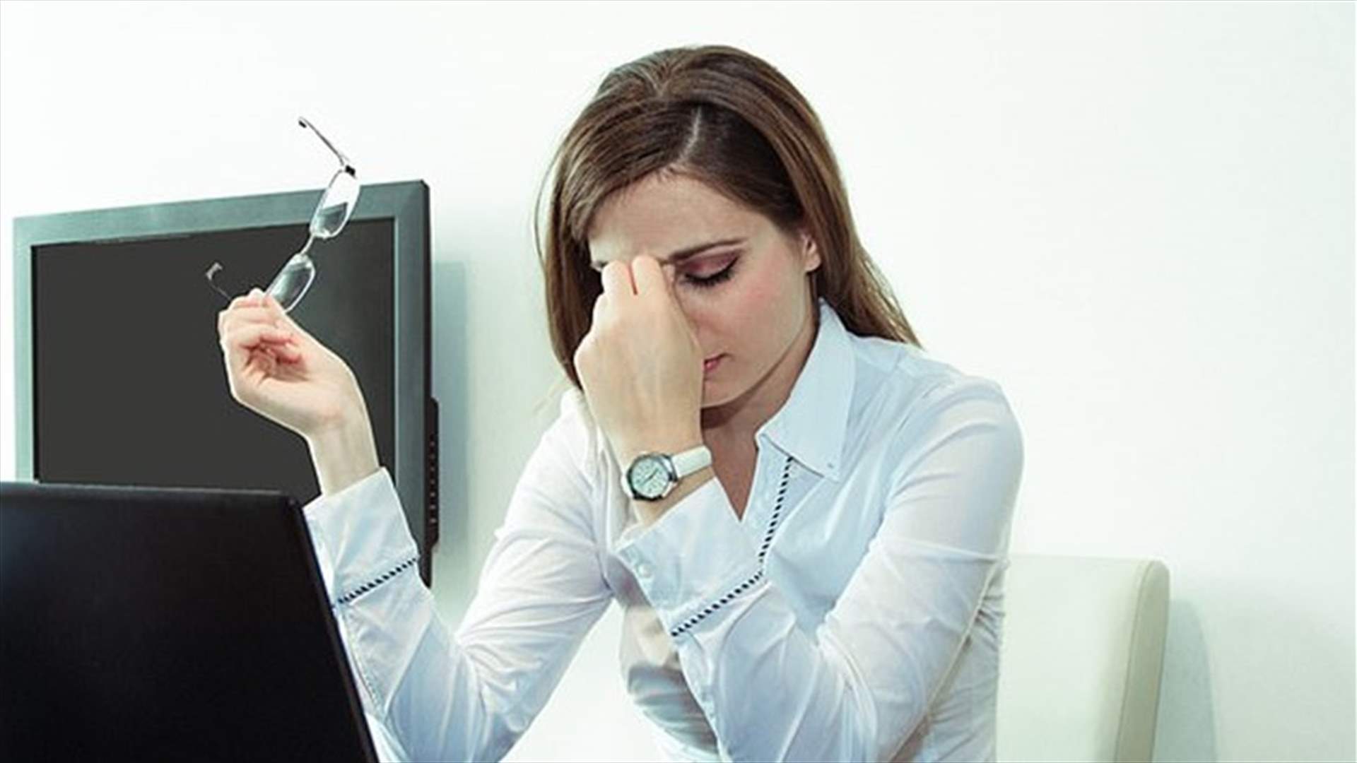 الاكتئاب وساعات العمل... ما هو الفرق بين النساء والرجال؟