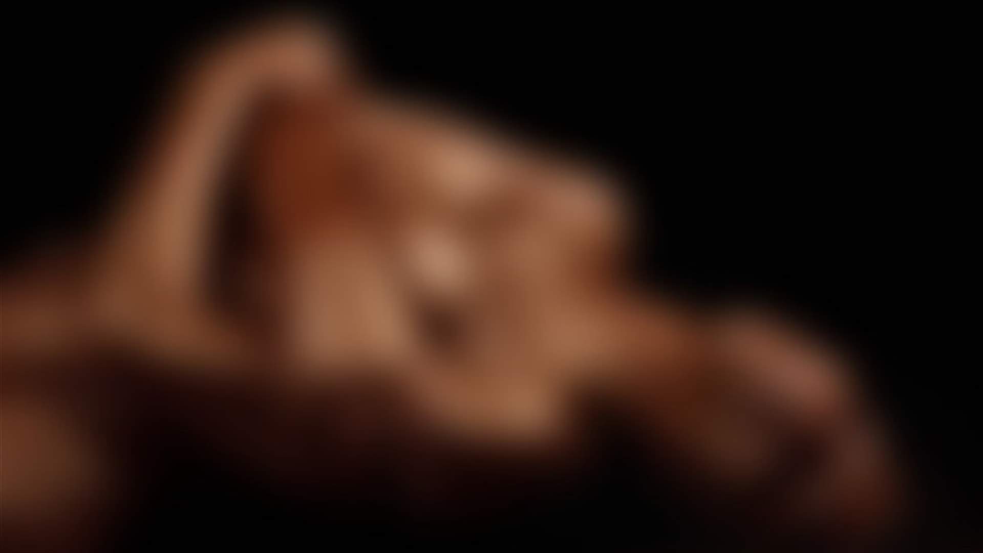 راقصة لبنانية تظهر عارية على إنستغرام