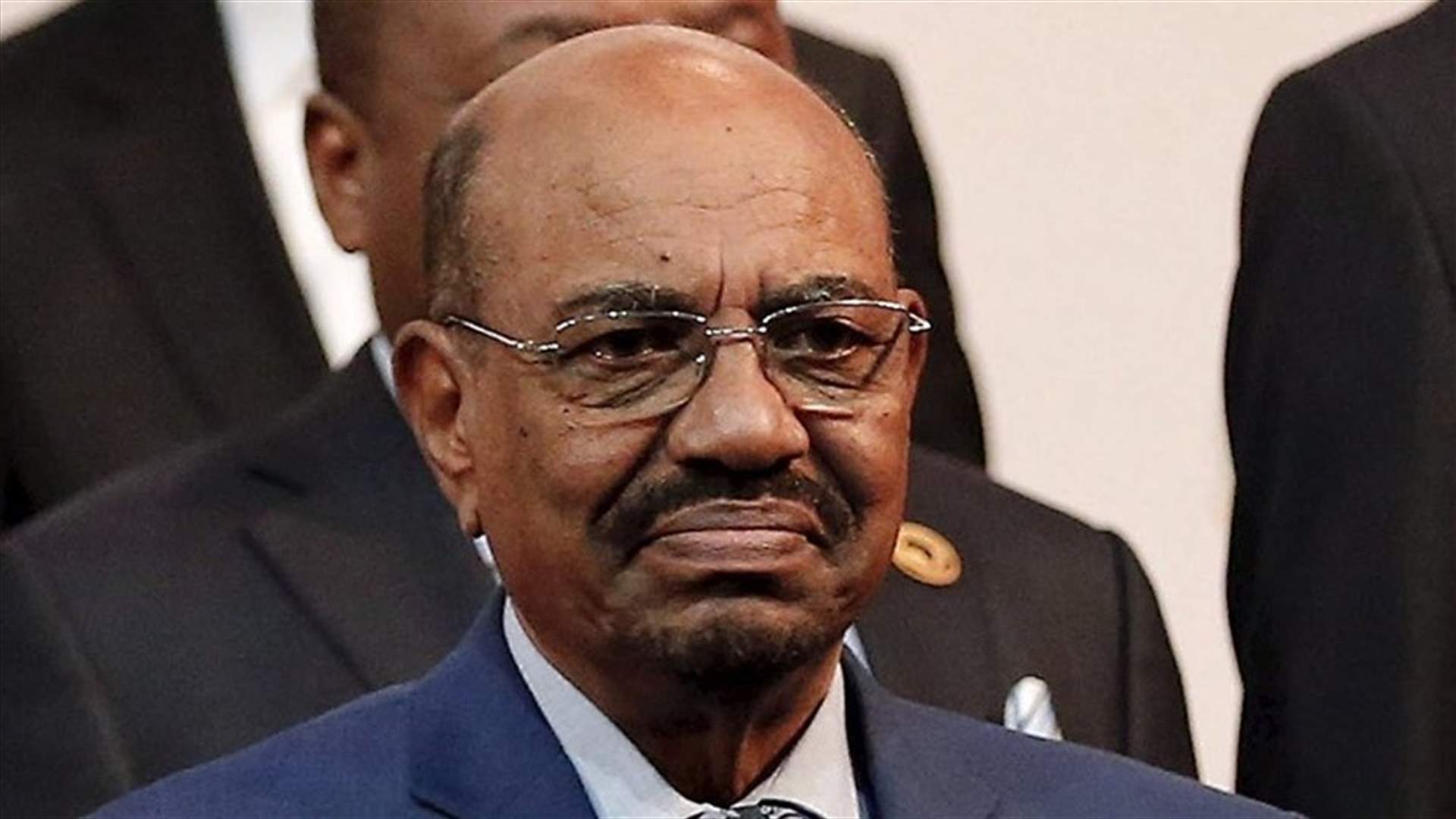 البشير يعين محافظا جديدا للبنك المركزي السوداني