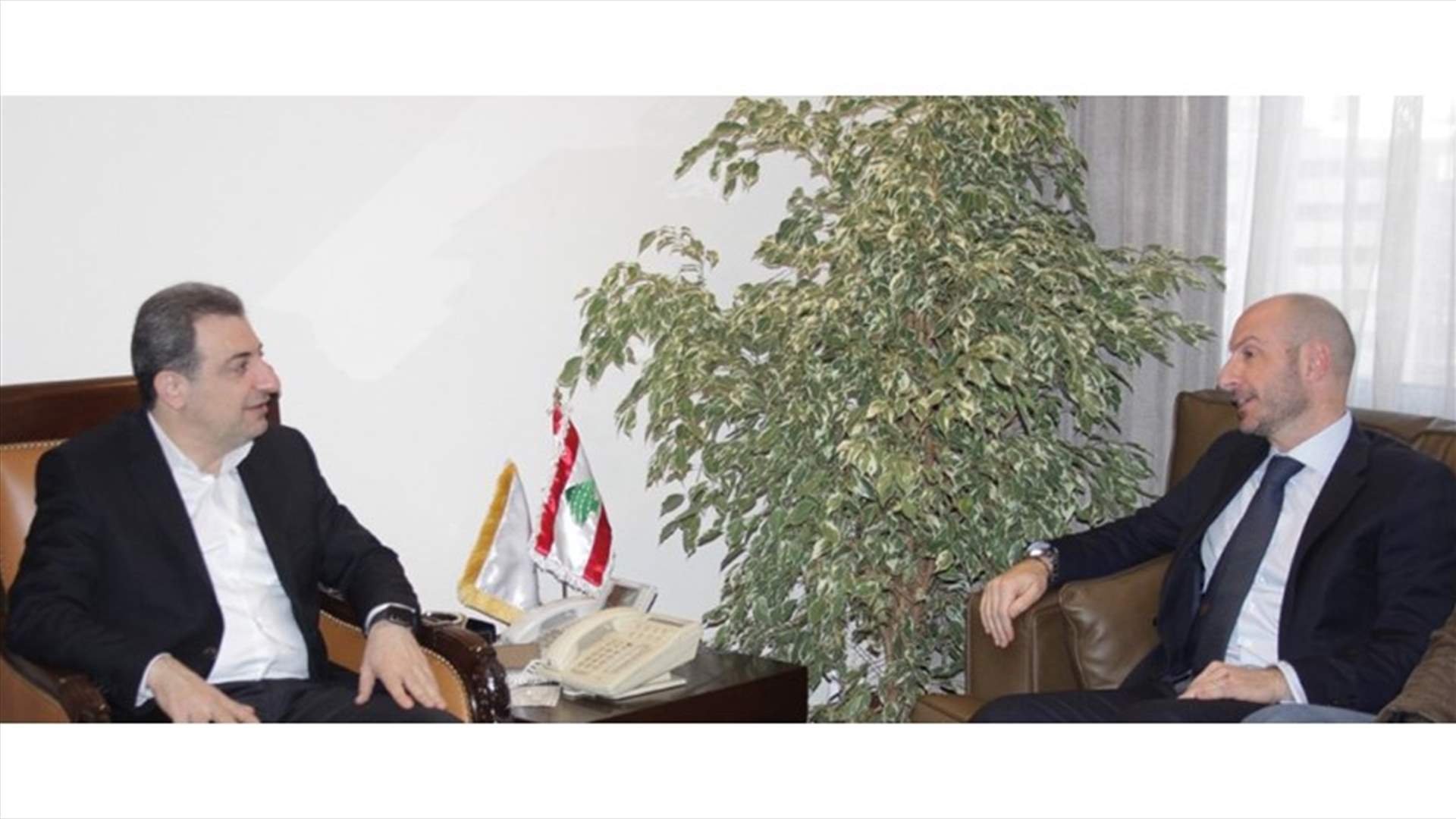 ابو فاعور بحث مع جريصاتي في تفعيل التعاون