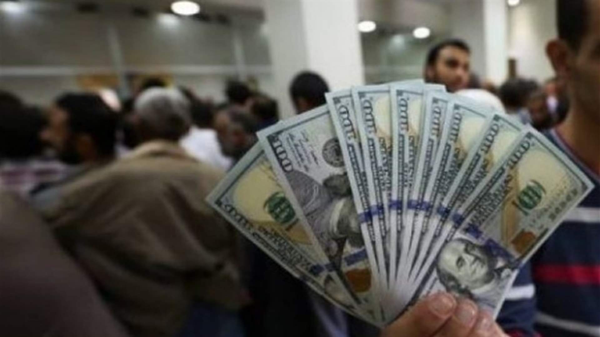 قطر توزع مجددا مساعدات نقدية للأسر الفقيرة في غزة