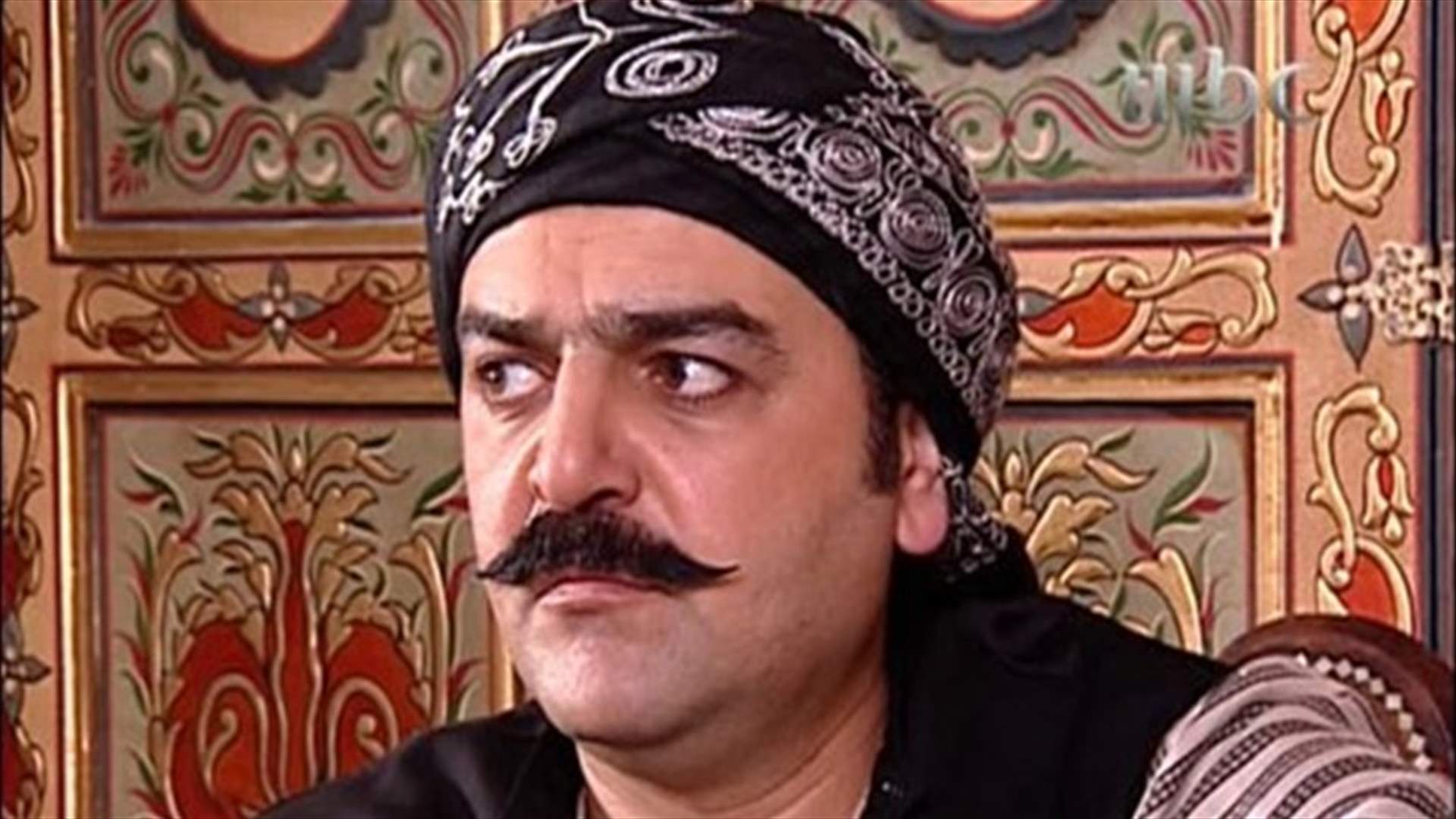 &quot;ابو شهاب&quot; نجم باب الحارة برفقة جيمس بوند في فيلم هوليوودي جديد! (صورة)