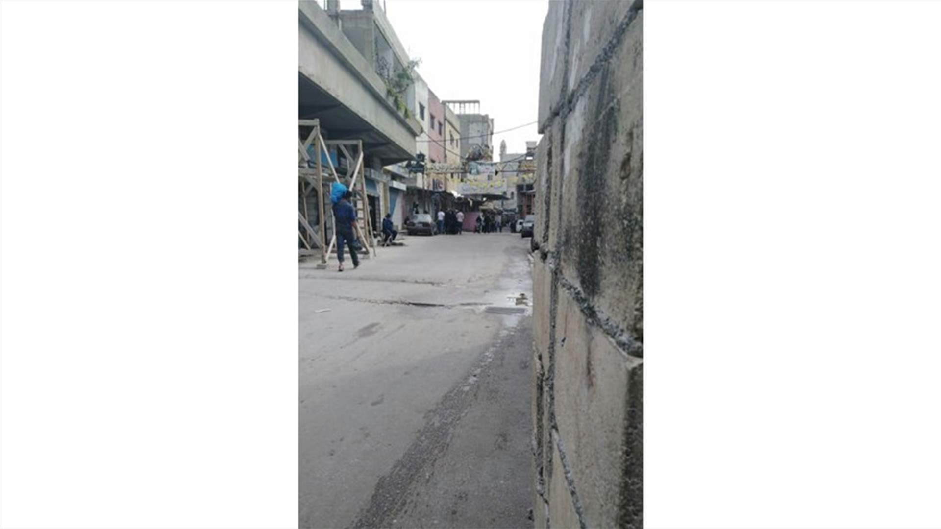 جريحان في إشكال داخل مخيم عين الحلوة