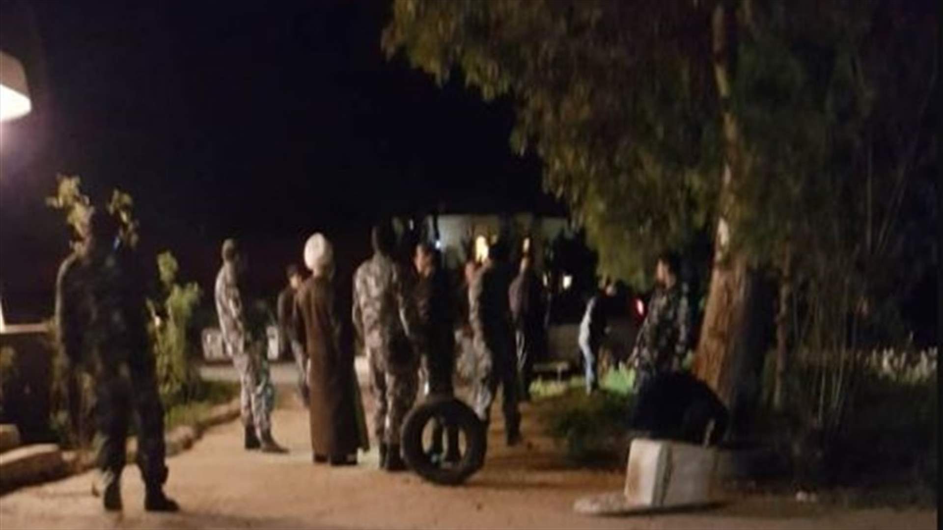 العثور على قنبلة يدوية في بلدة القصر